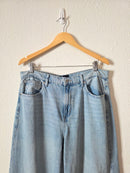 Gap Light Wash Wide Leg Jeans (16/33)