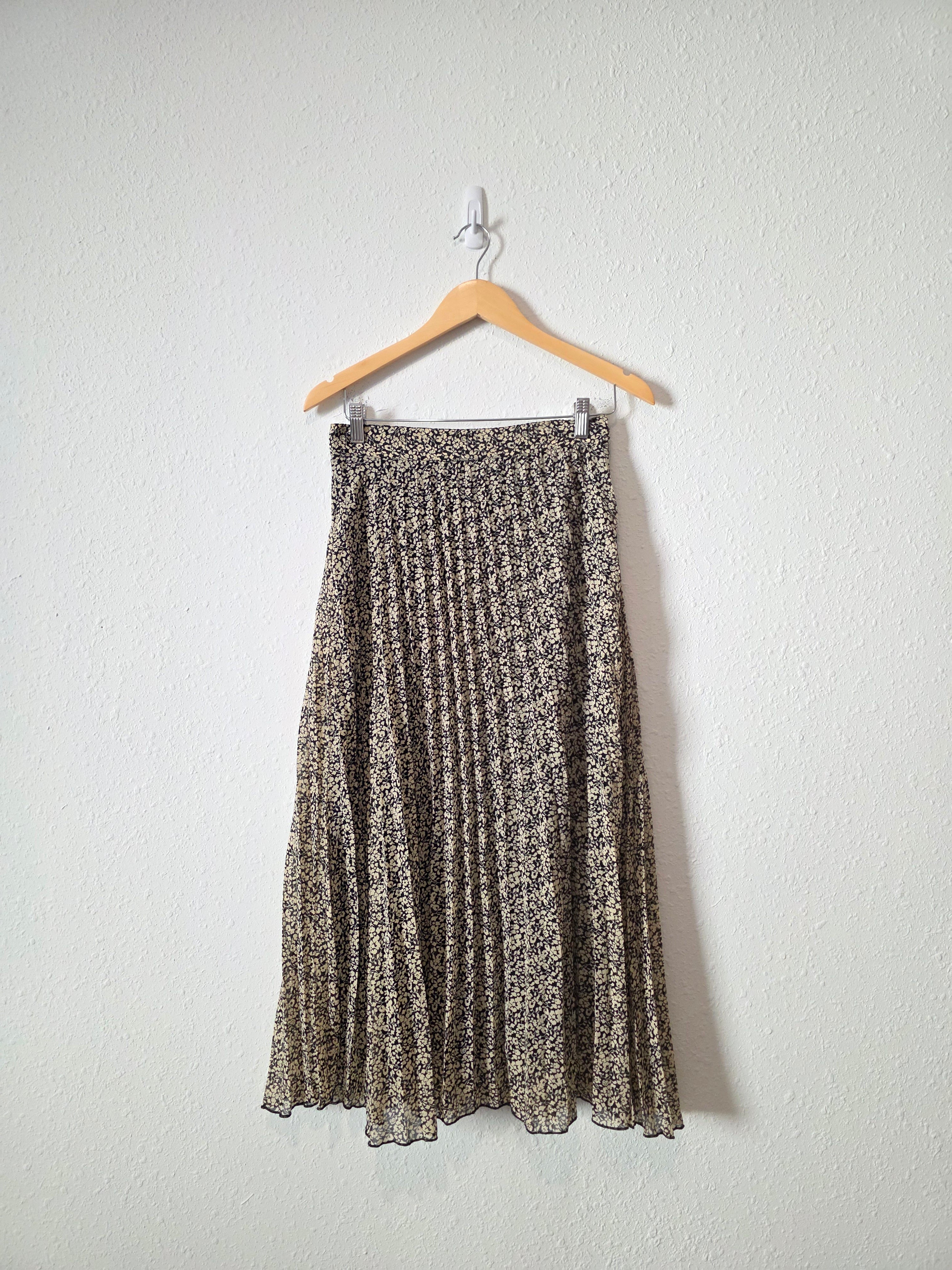 Floral Pleated Midi Skirt (M)