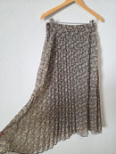 Floral Pleated Midi Skirt (M)
