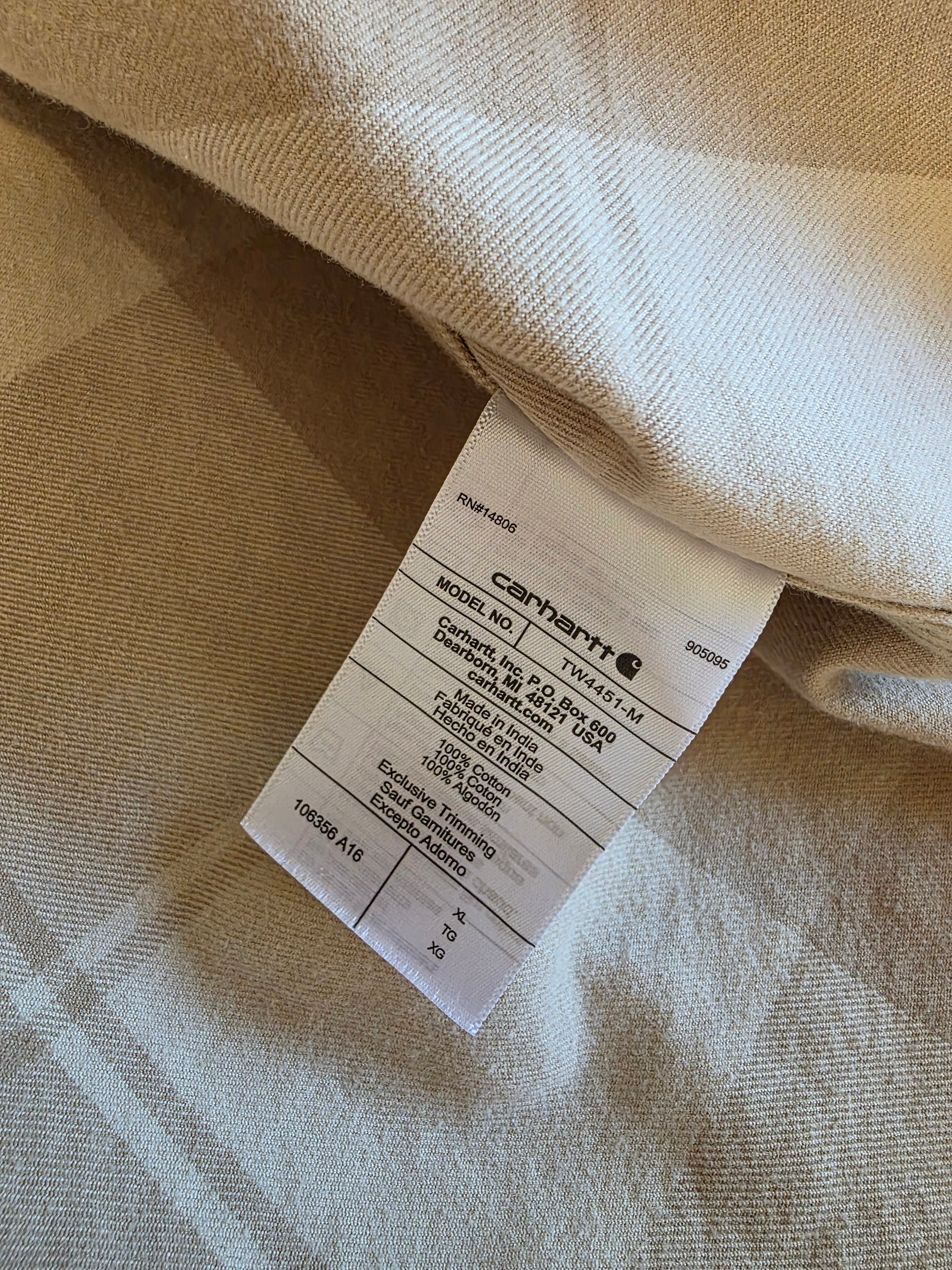 Carhartt Checkered Oversized Flannel (XL)