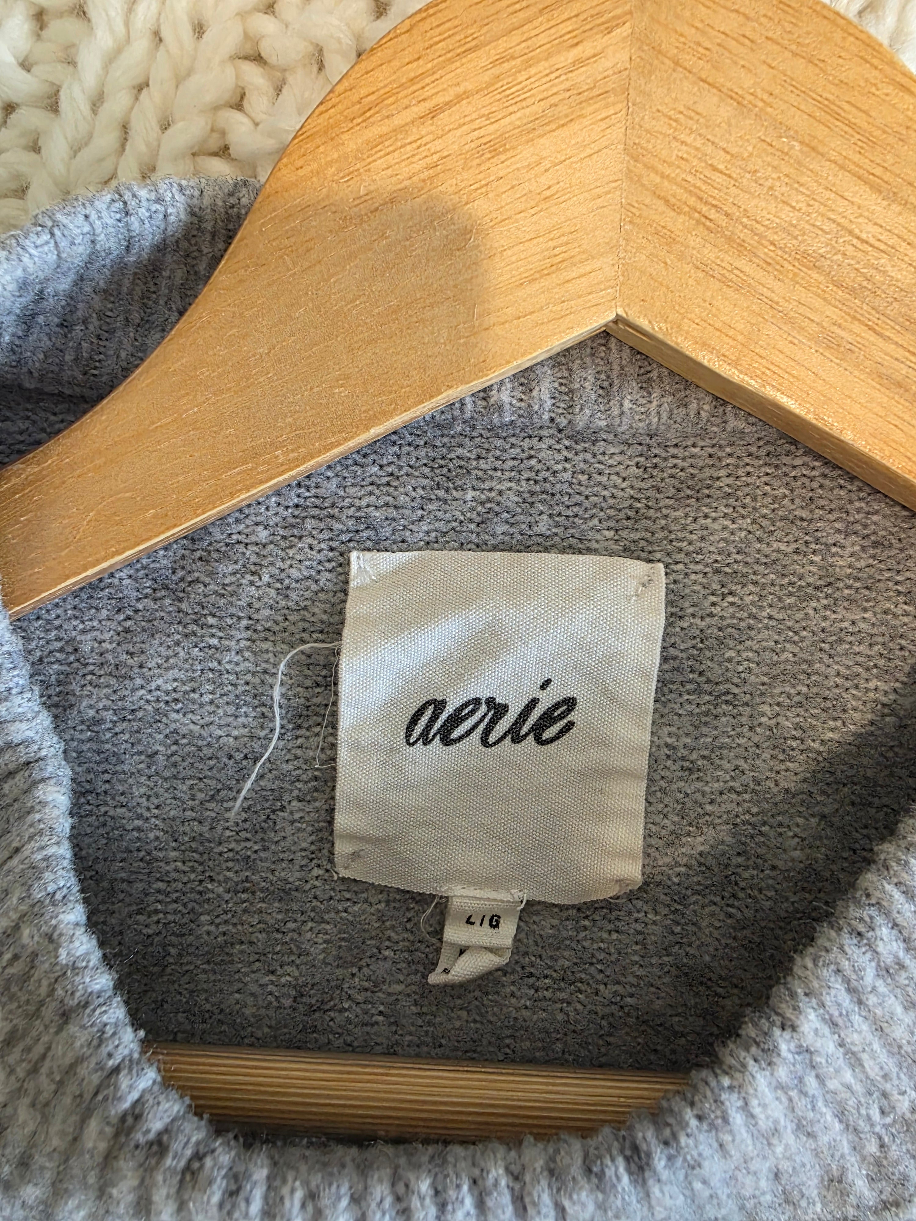Aerie Gray Crewneck Sweater (L)