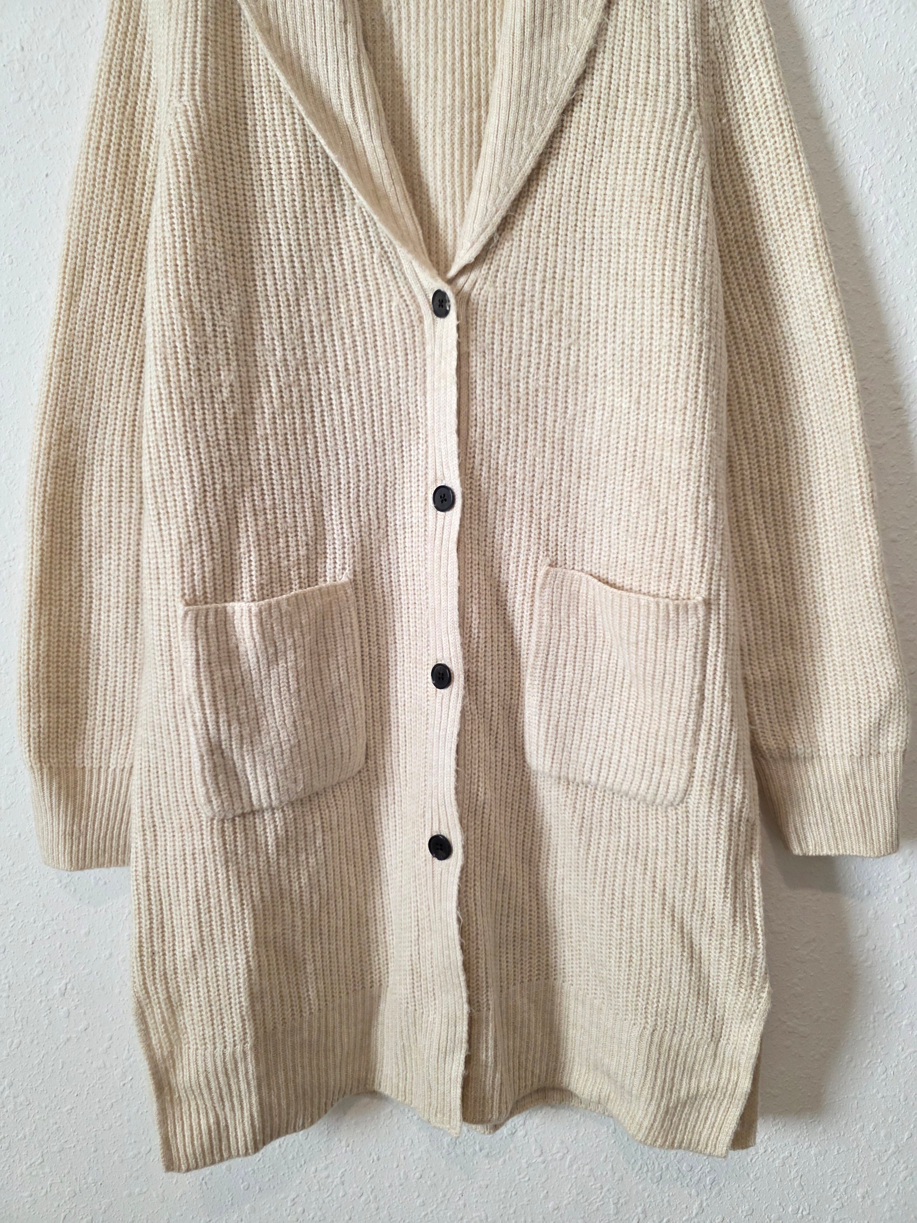 Evereve Long Button Up Cardigan Sweater (XL)