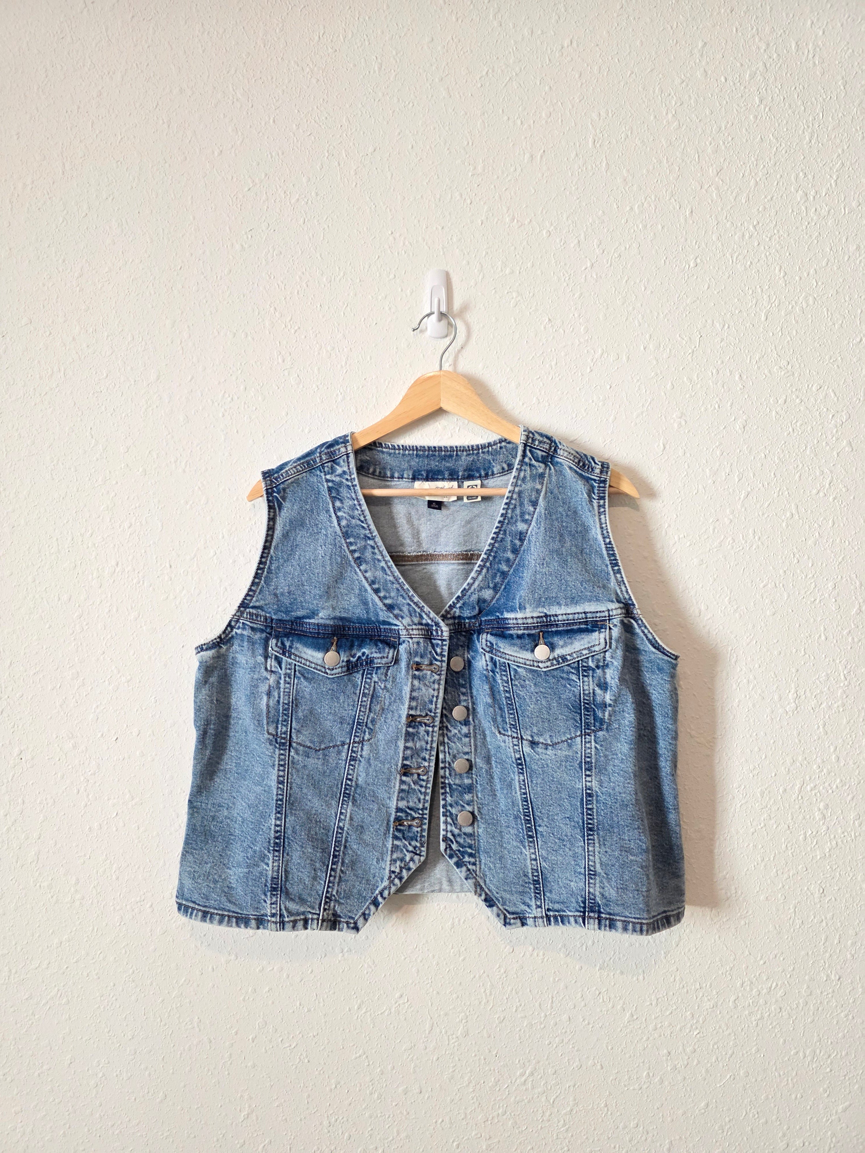 Cropped Denim Vest (XL)