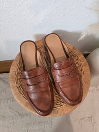 Crown Vintage Brown Loafer Mules (9)