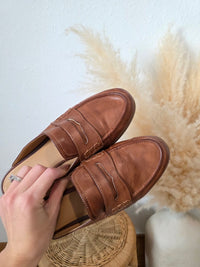 Crown Vintage Brown Loafer Mules (9)