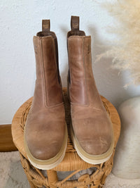 Sorel Chunky Leather Chelsea Boots (9)