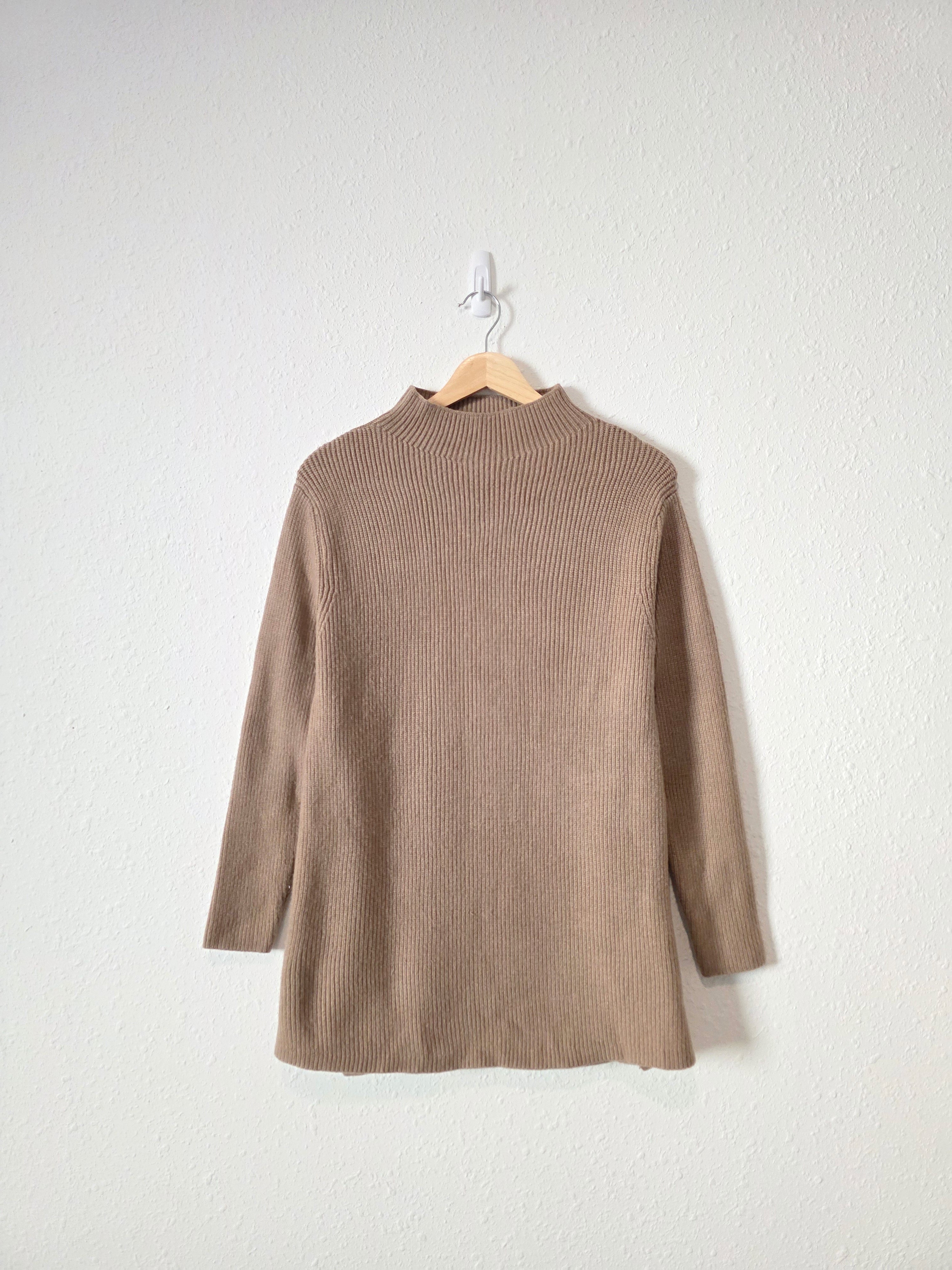Dress Forum Ribbed Mockneck Sweater (S)