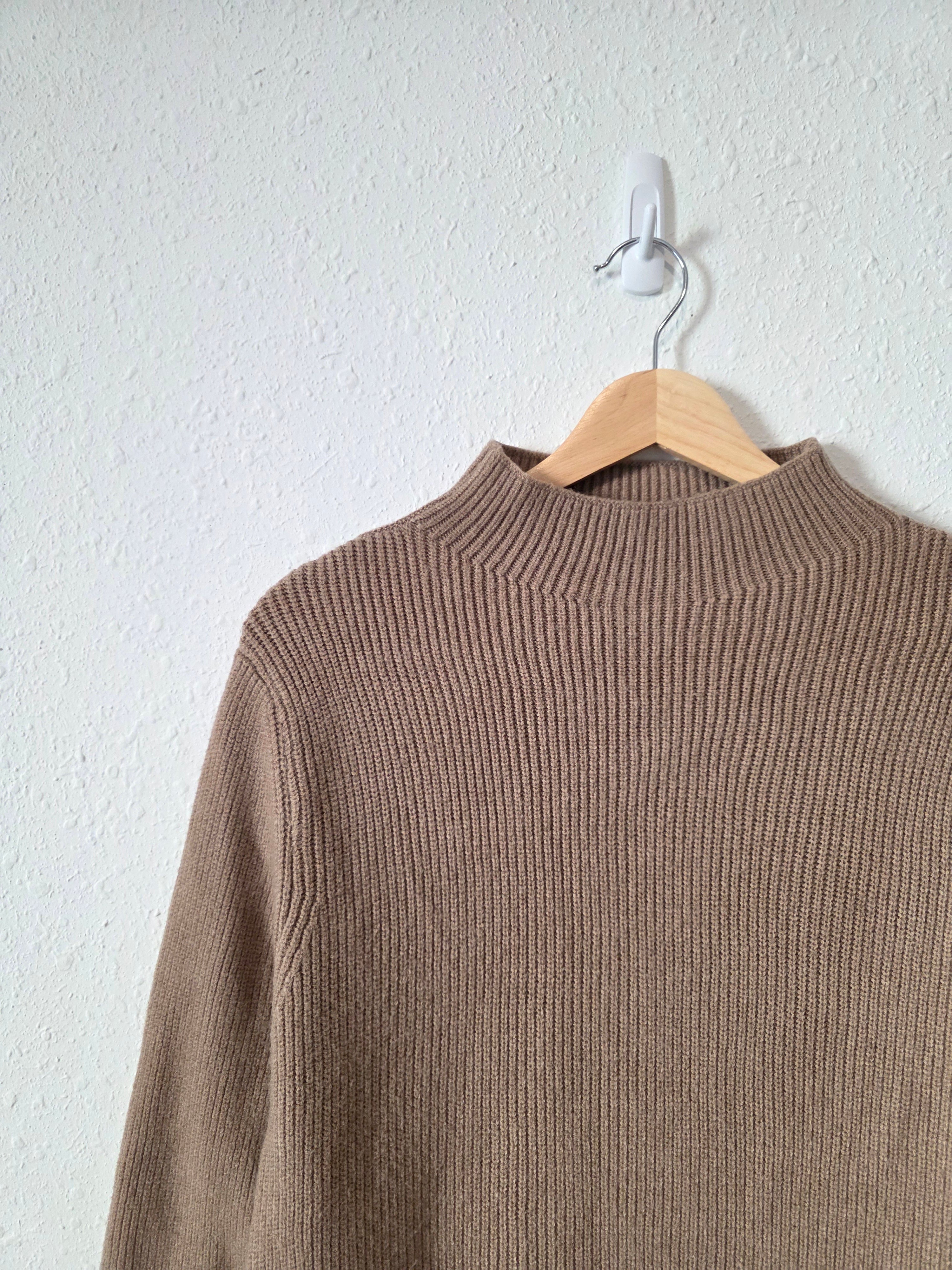 Dress Forum Ribbed Mockneck Sweater (S)