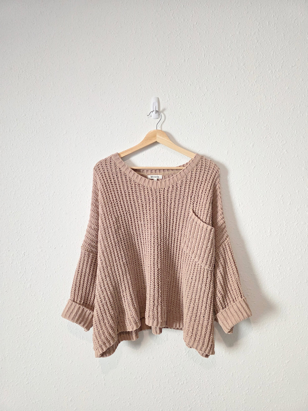 Miracle Chunky Oversized Sweater (M/L)