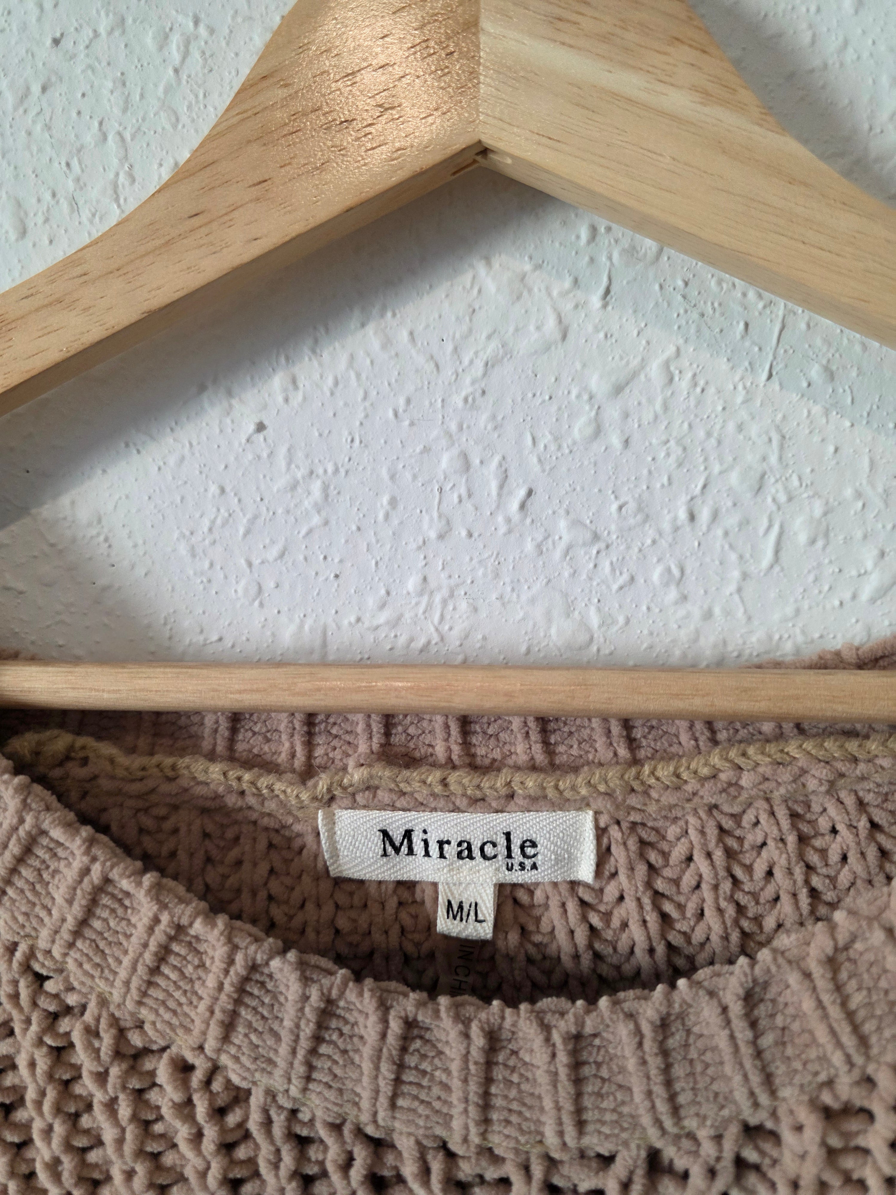 Miracle Chunky Oversized Sweater (M/L)
