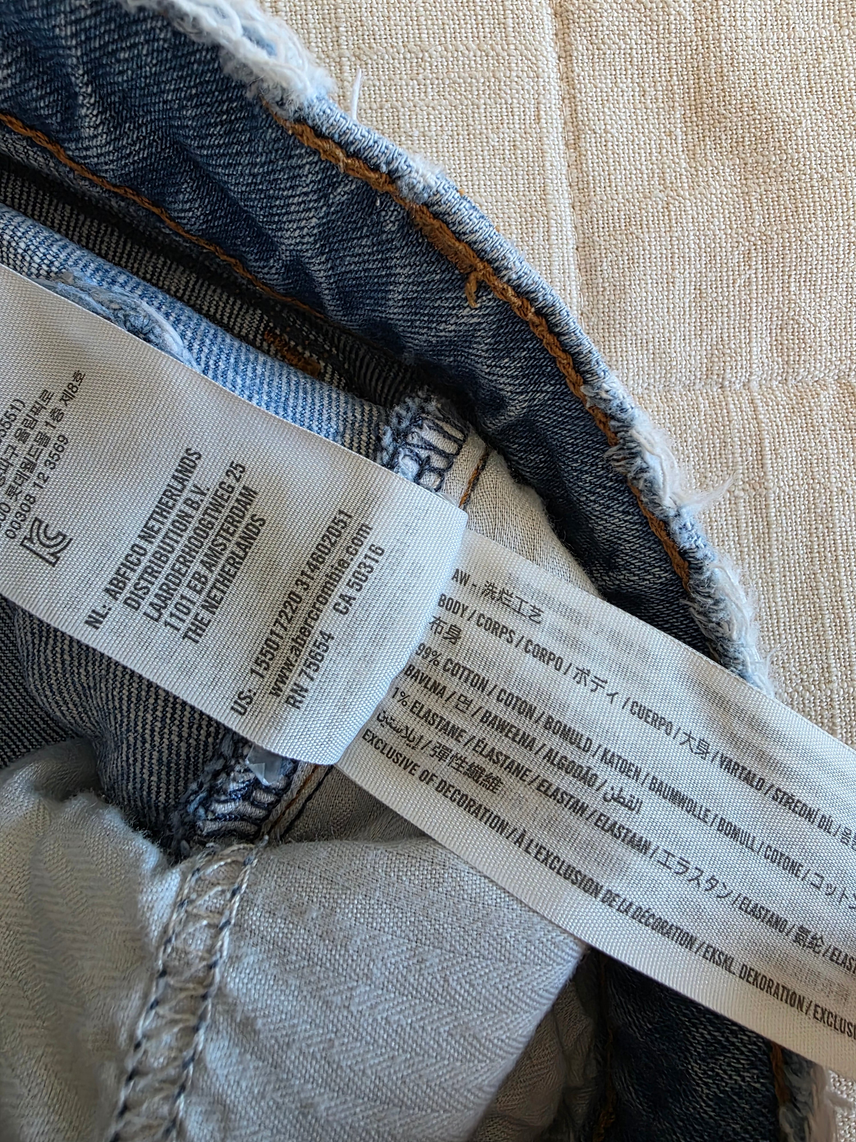 Abercrombie 90s Relaxed Jeans (25/0)