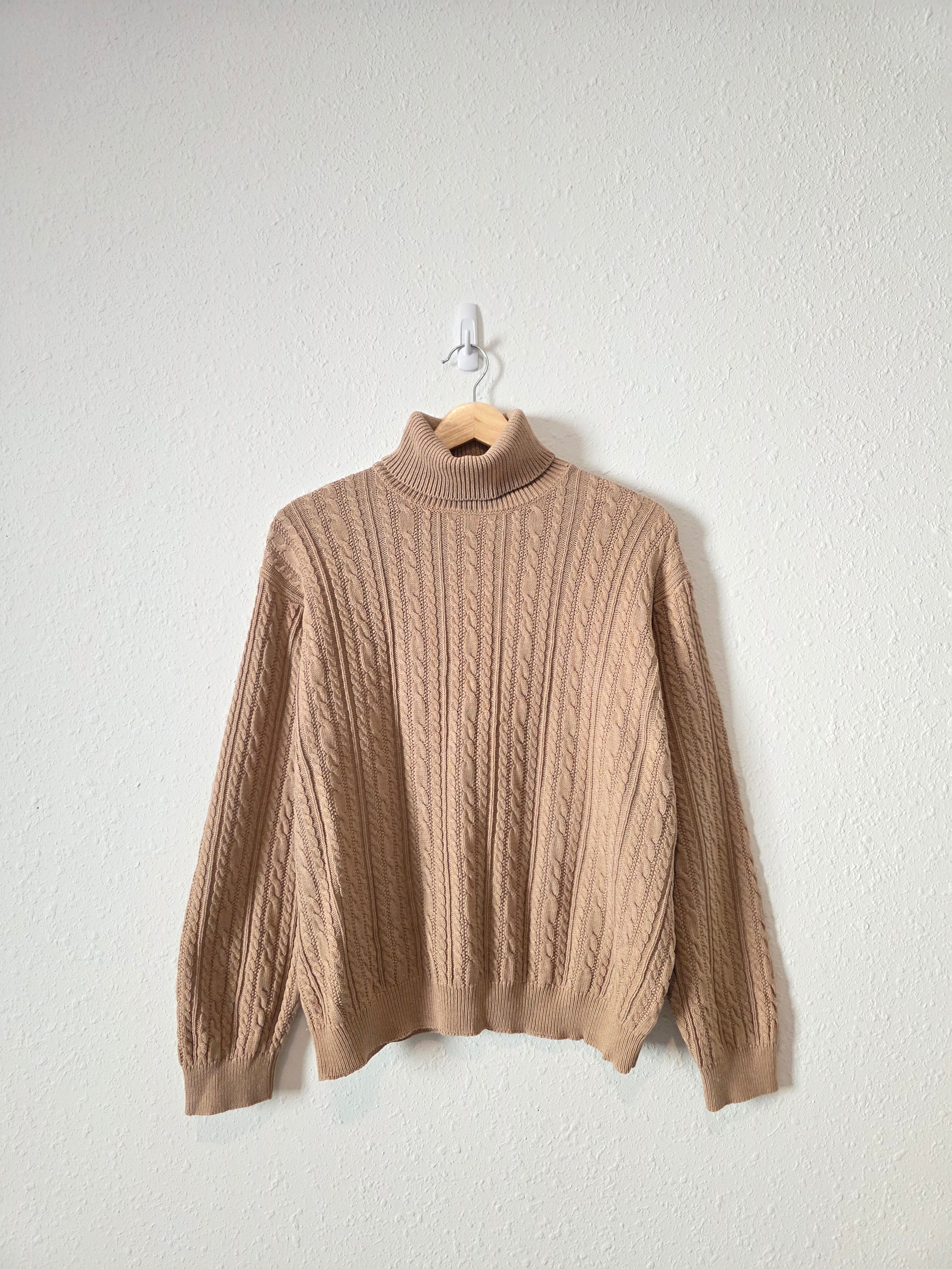 Vintage Cable Knit Turtleneck Sweater (L)