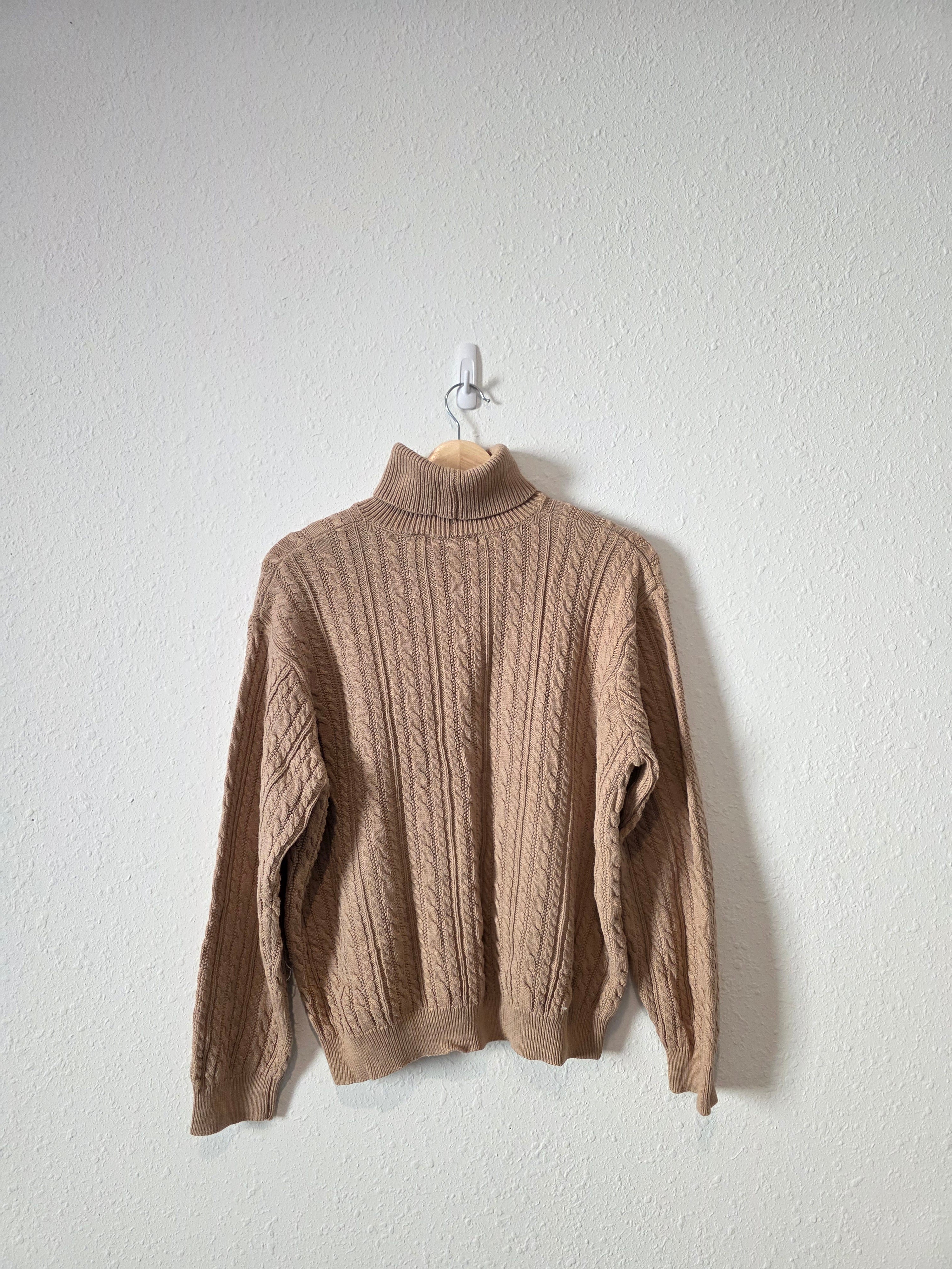 Vintage Cable Knit Turtleneck Sweater (L)