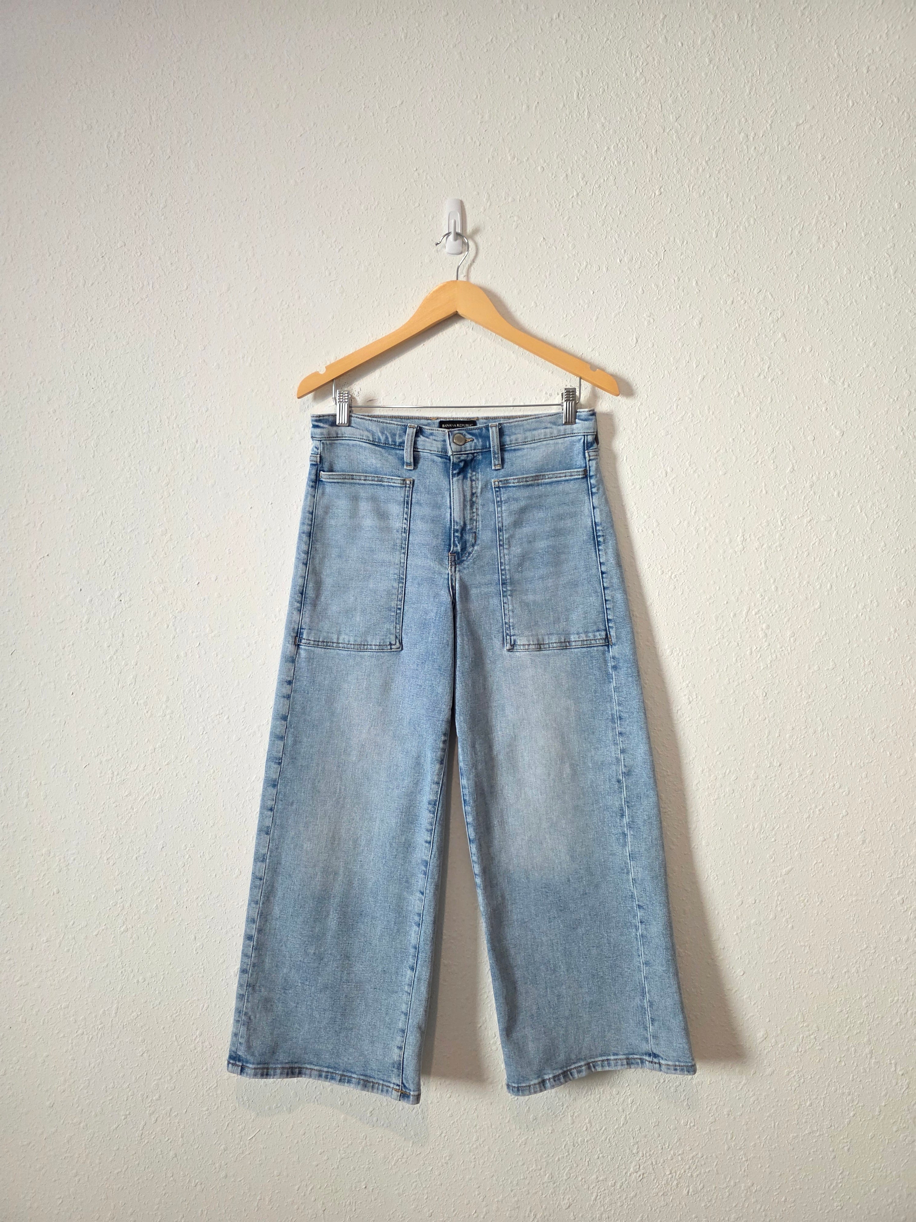 Banana Republic Wide Leg Jeans (28)