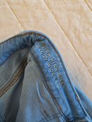 Light Wash Baggy Wide Leg Jeans (6 short)