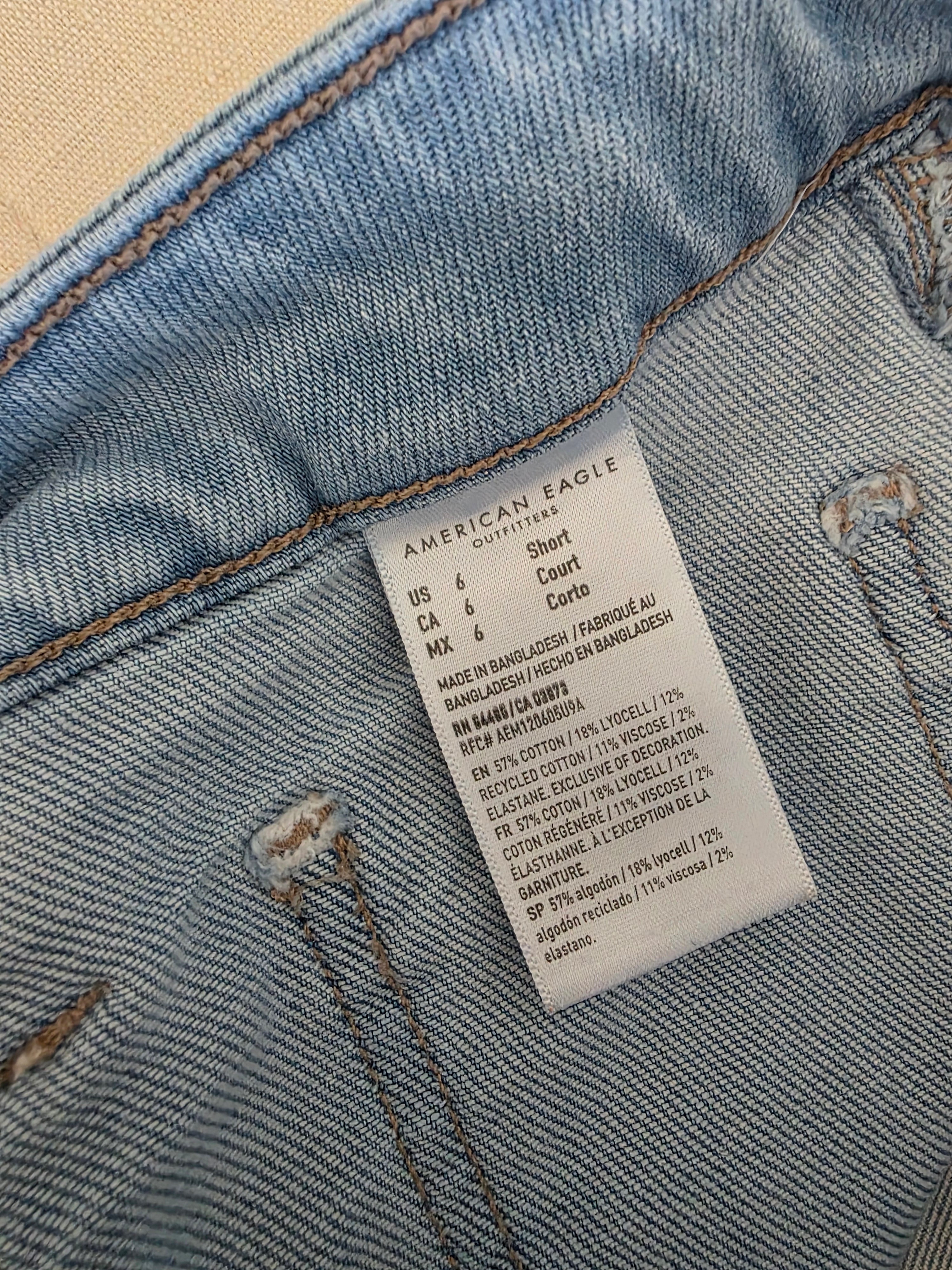 Light Wash Baggy Wide Leg Jeans (6 short)