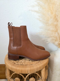 J.Crew Brown Chelsea Boots (8)