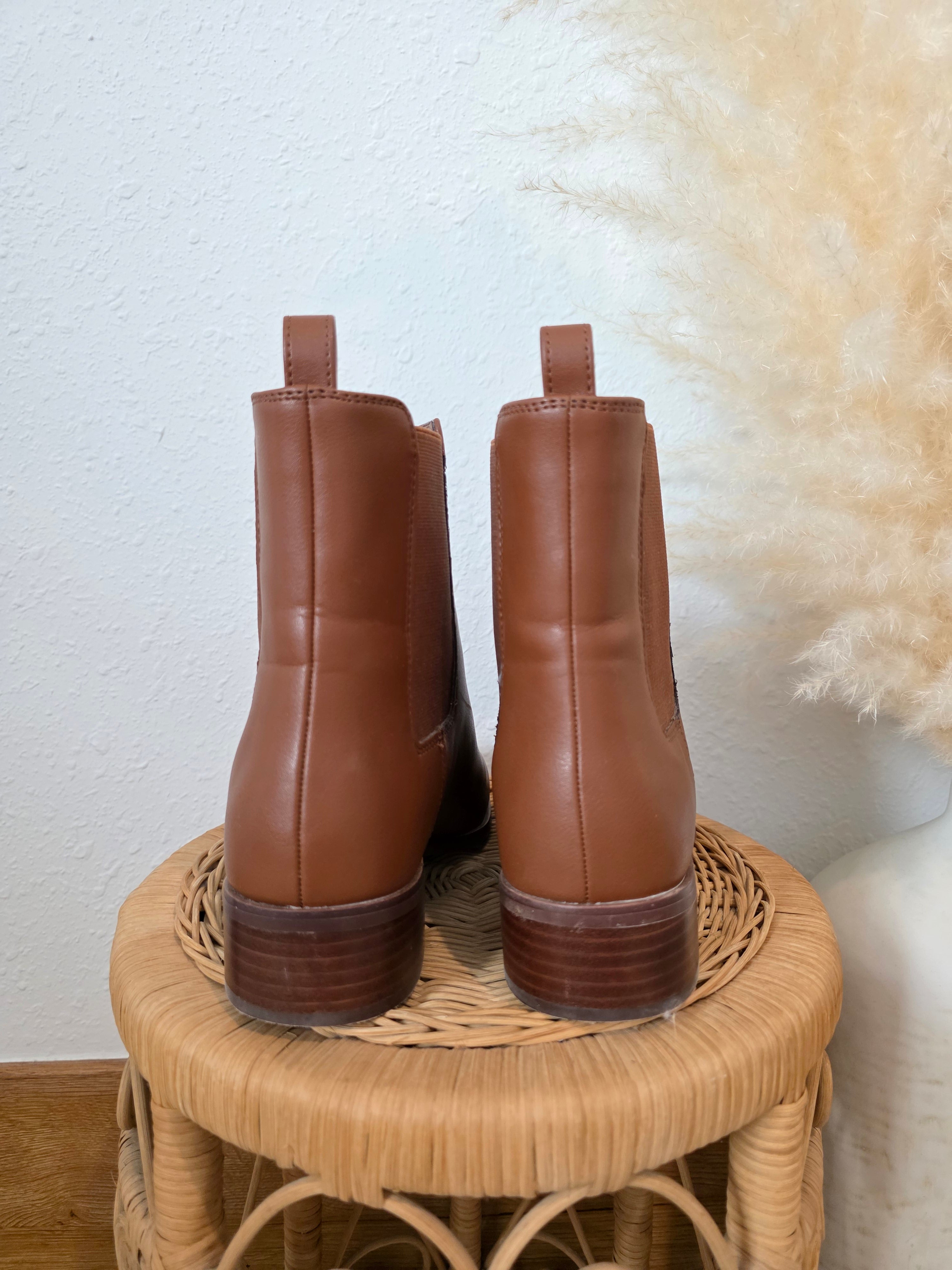 J.Crew Brown Chelsea Boots (8)