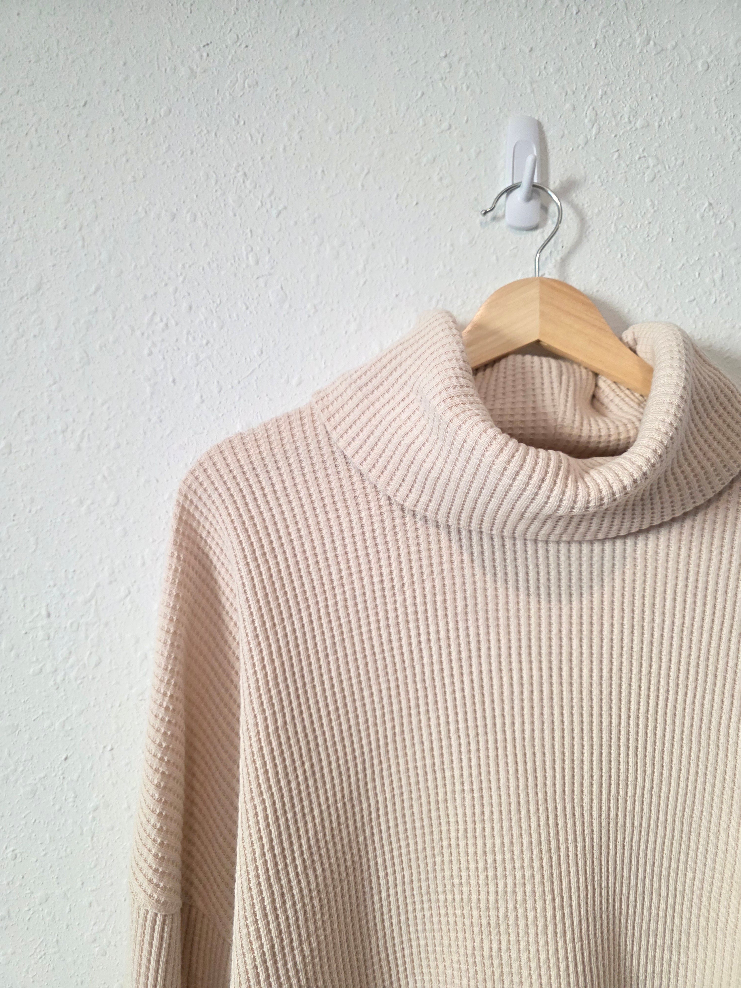 Banana Republic Waffle Turtleneck Sweater (L)