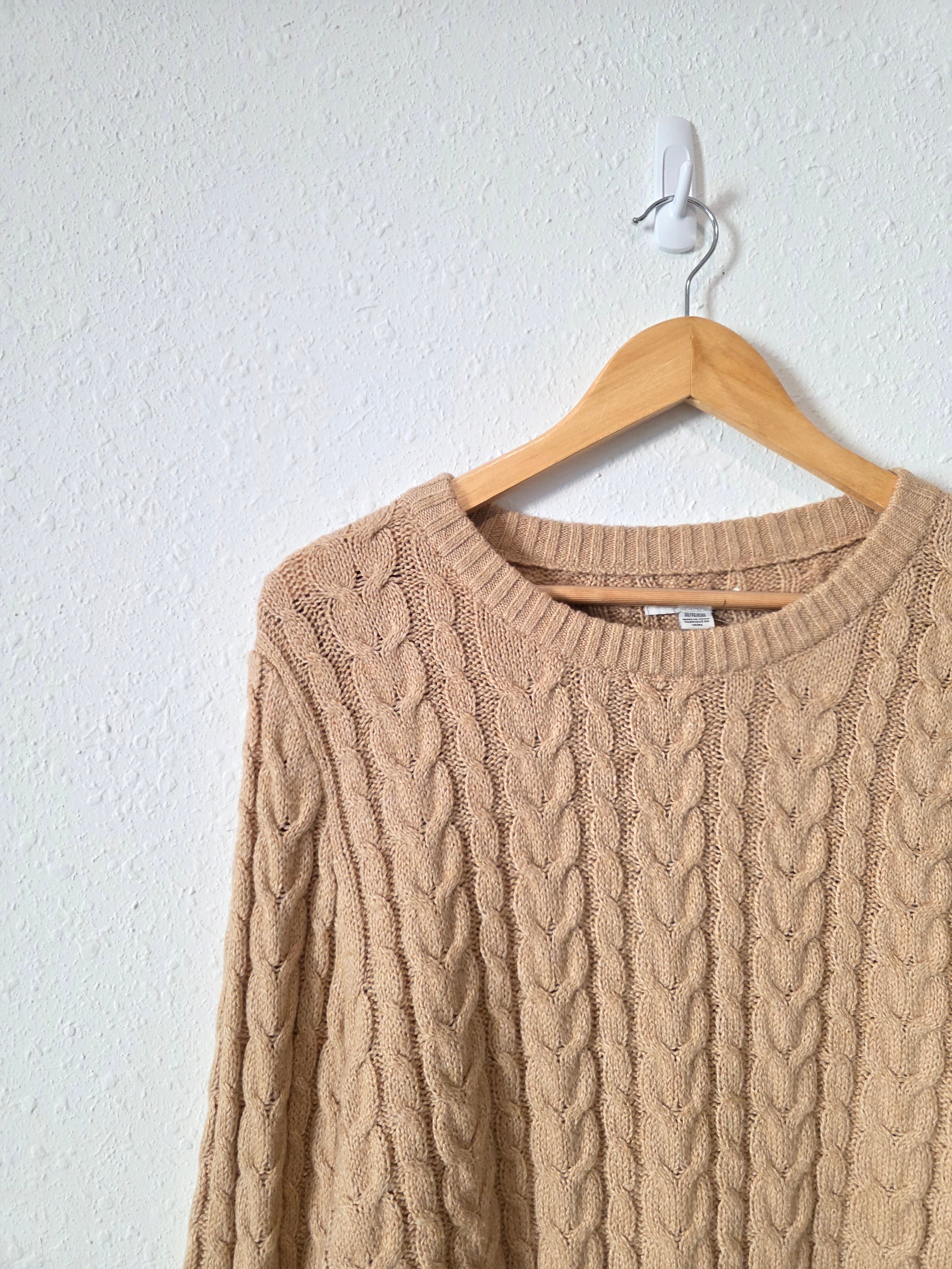 Cable Knit Crewneck Sweater (XL)