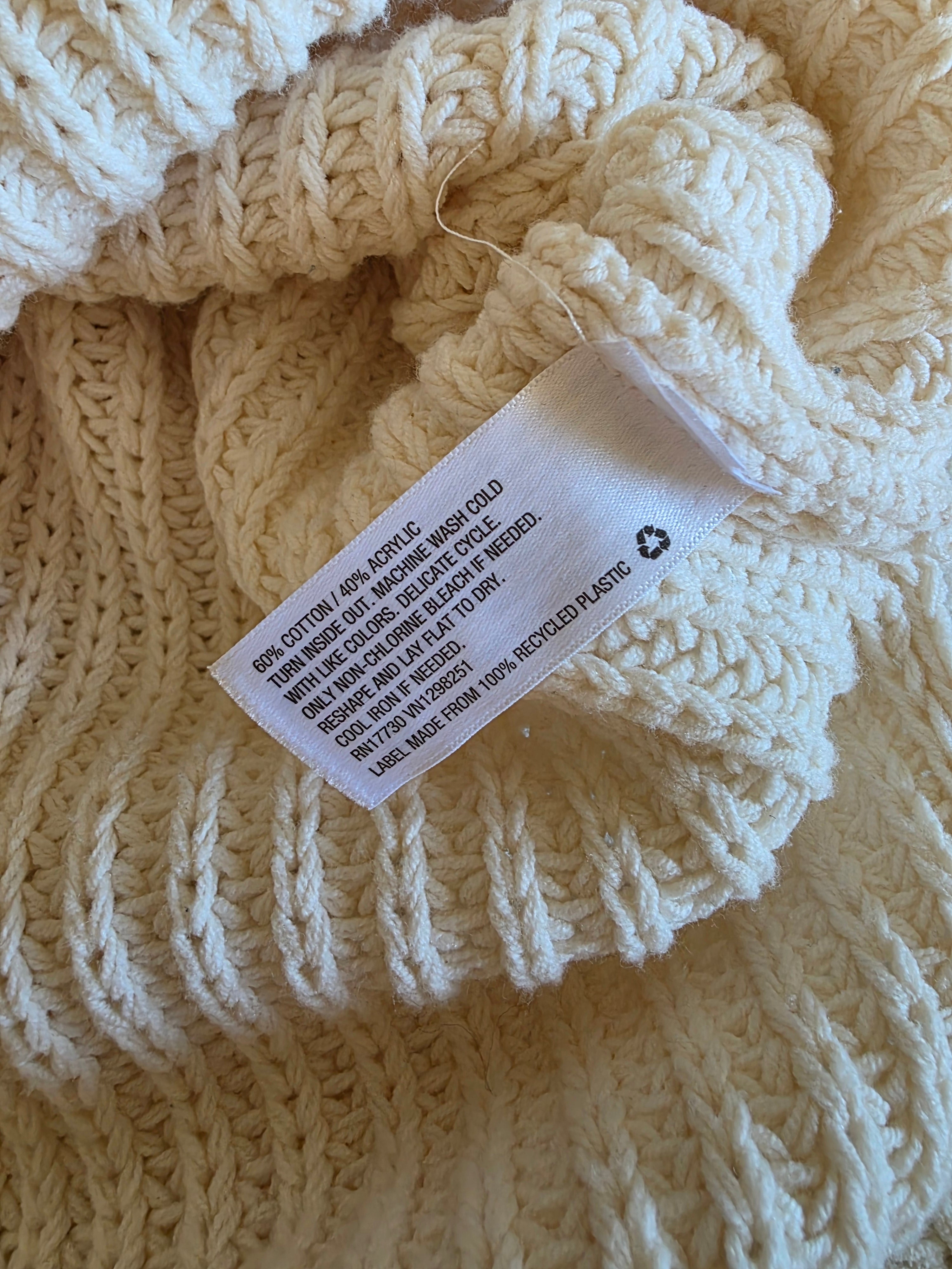 Oversized Chunky Sweater Vest (XS)