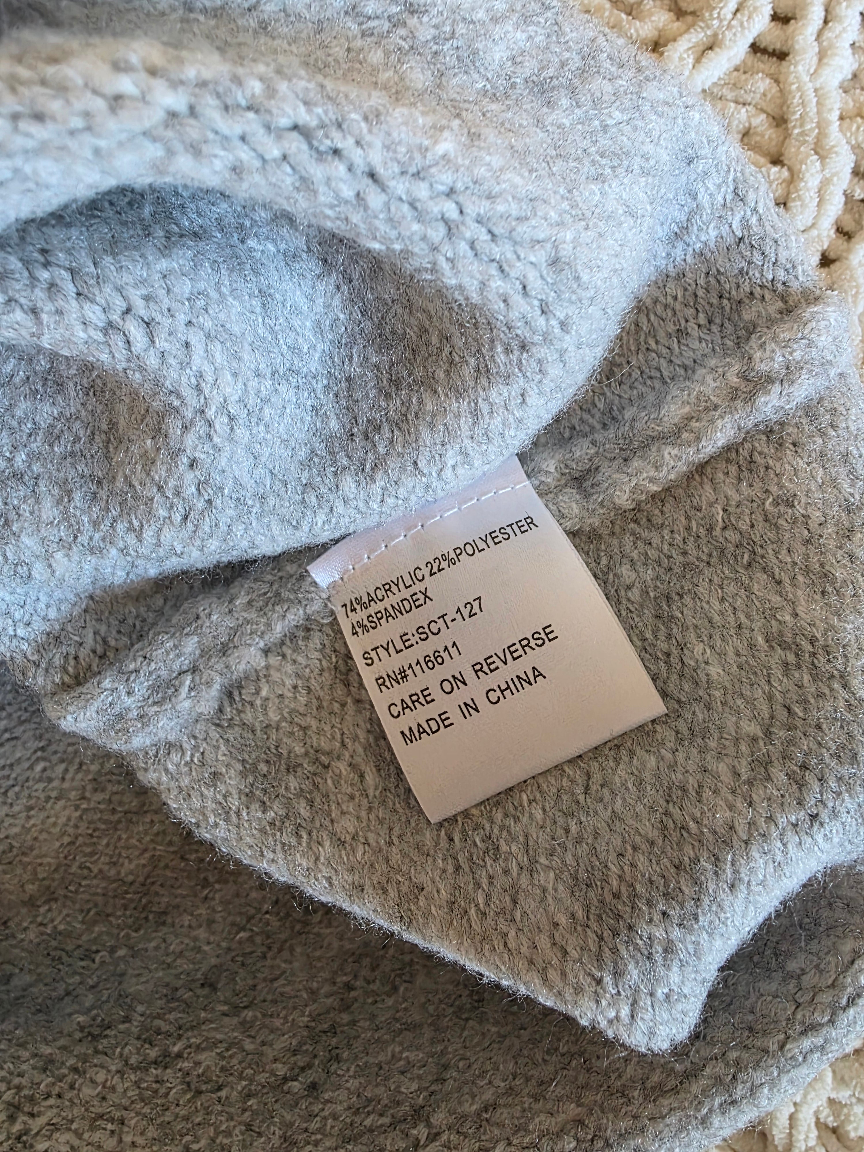 Self Contrast Collared Cardigan Sweater (L)