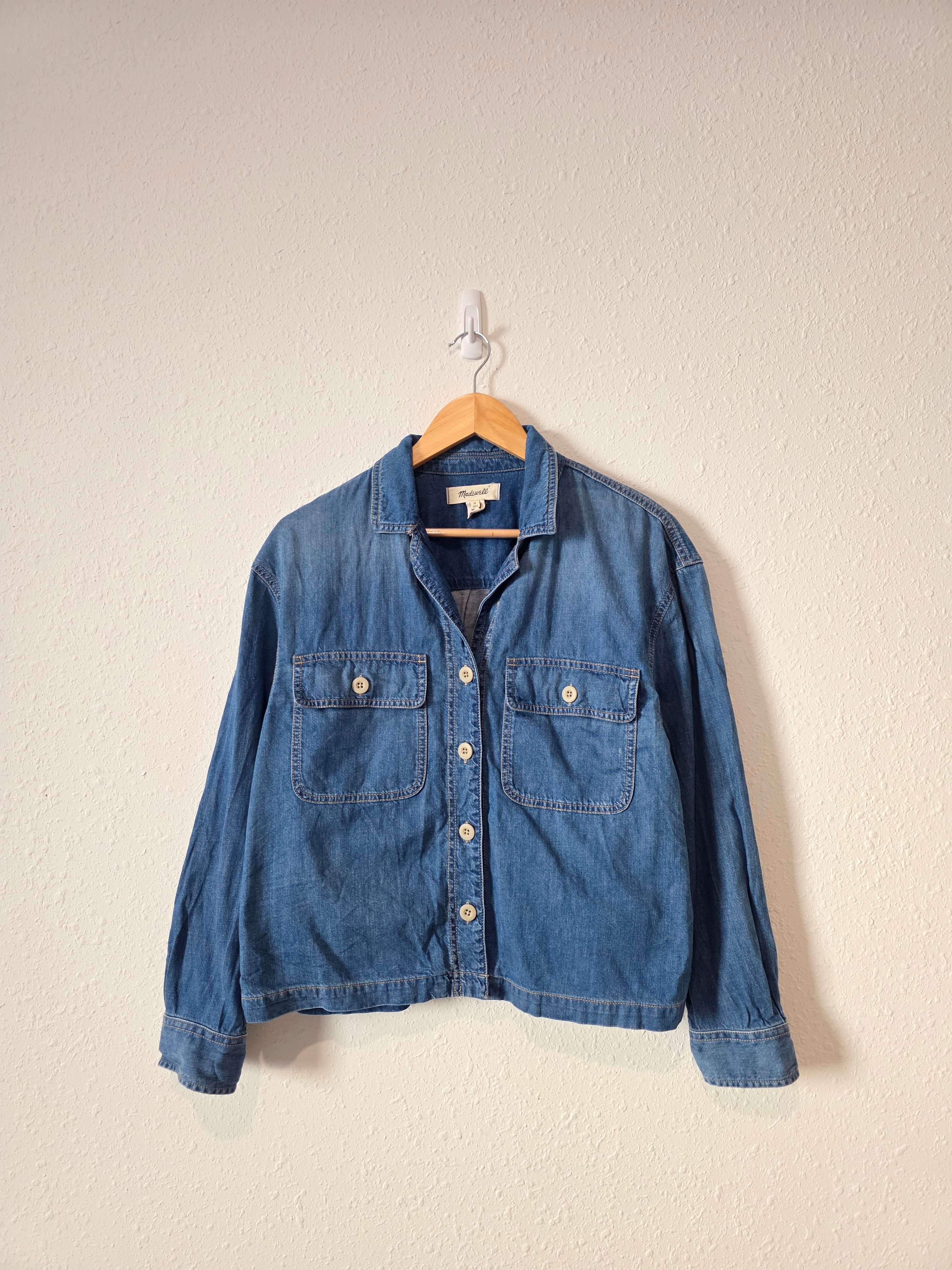 Madewell Denim Button Up Shirt (M)