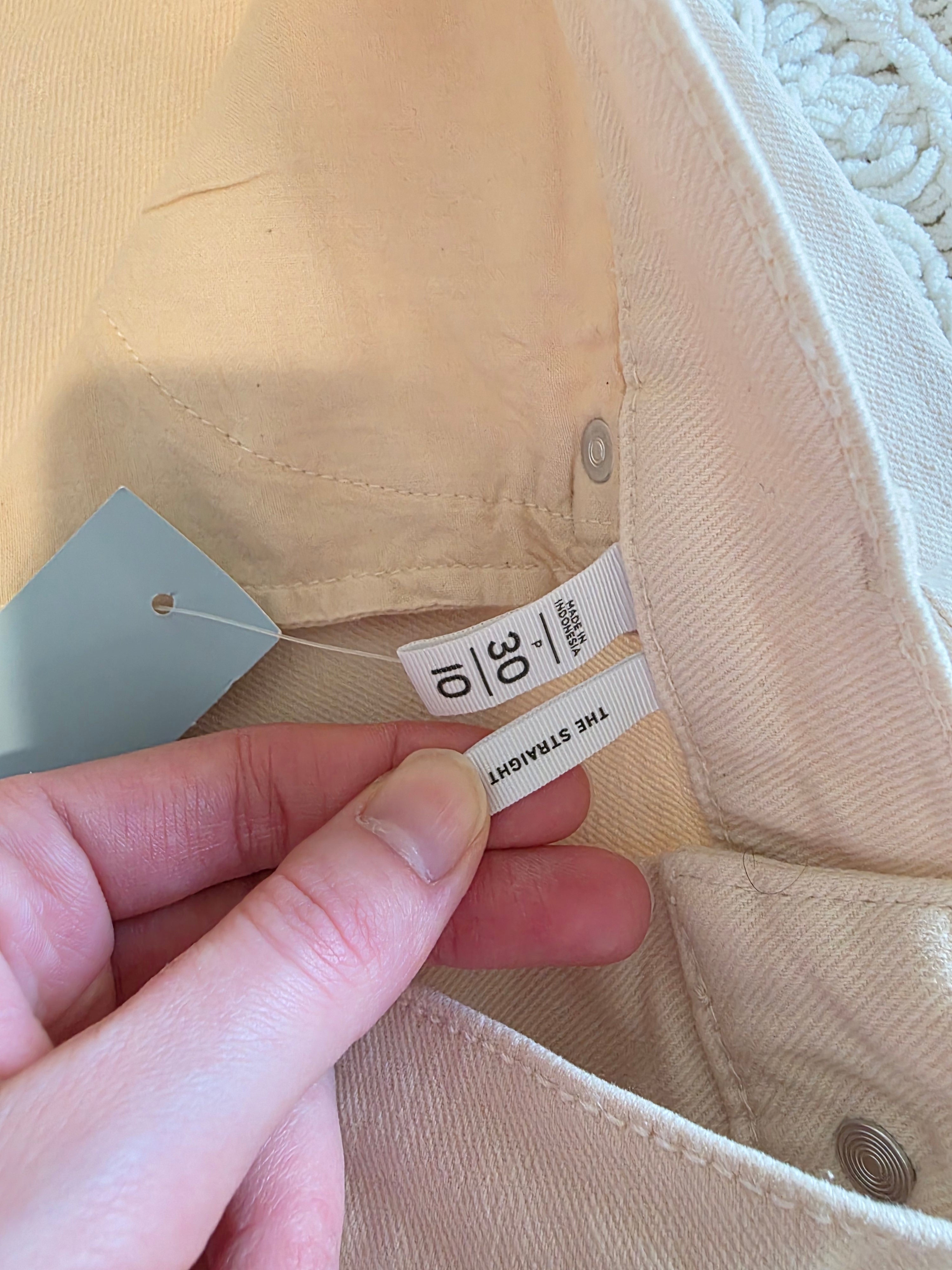 NEW Loft Ecru Straight Jeans (30/10)