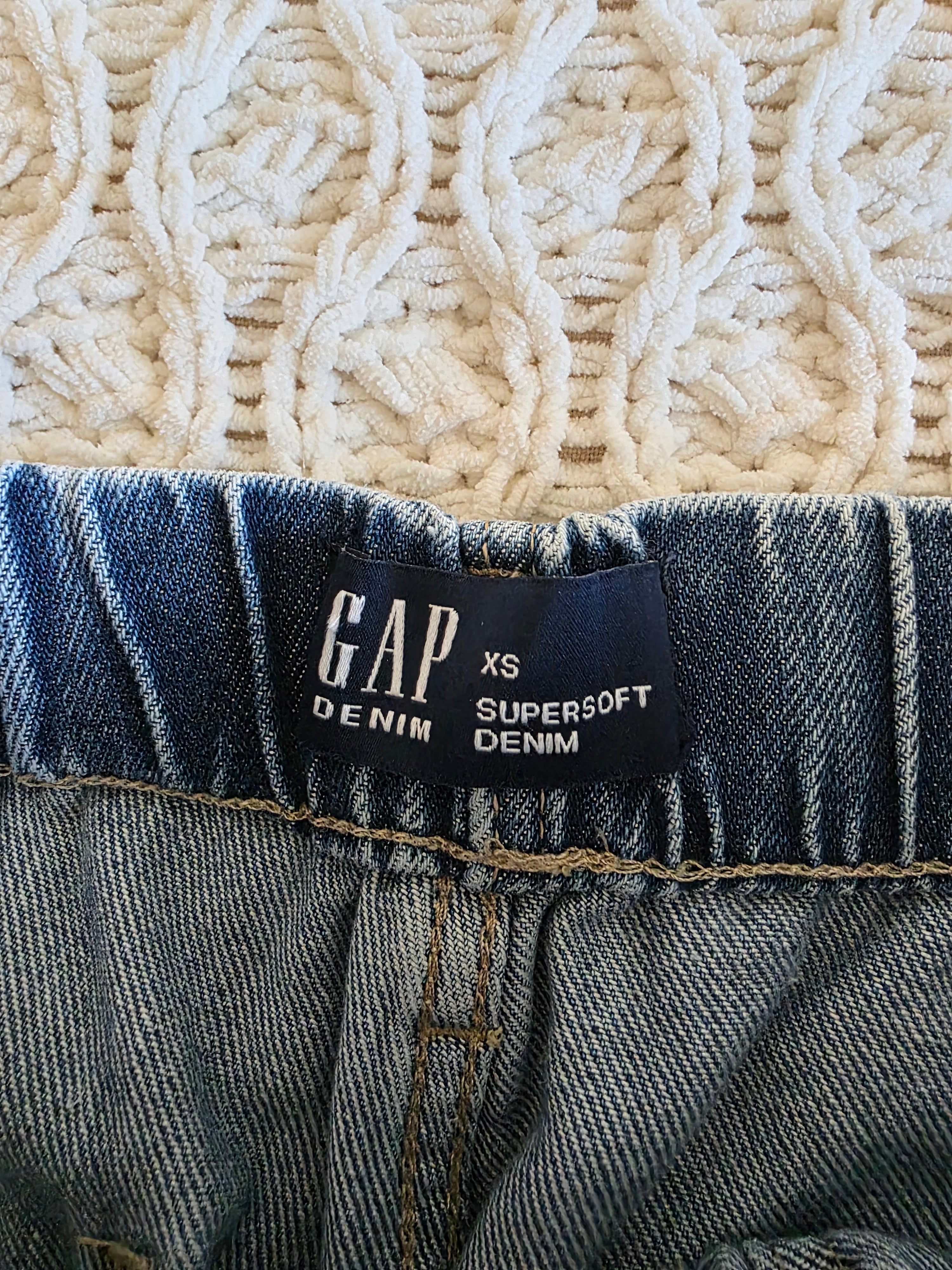 Gap Straight Easy Jeans (XS)