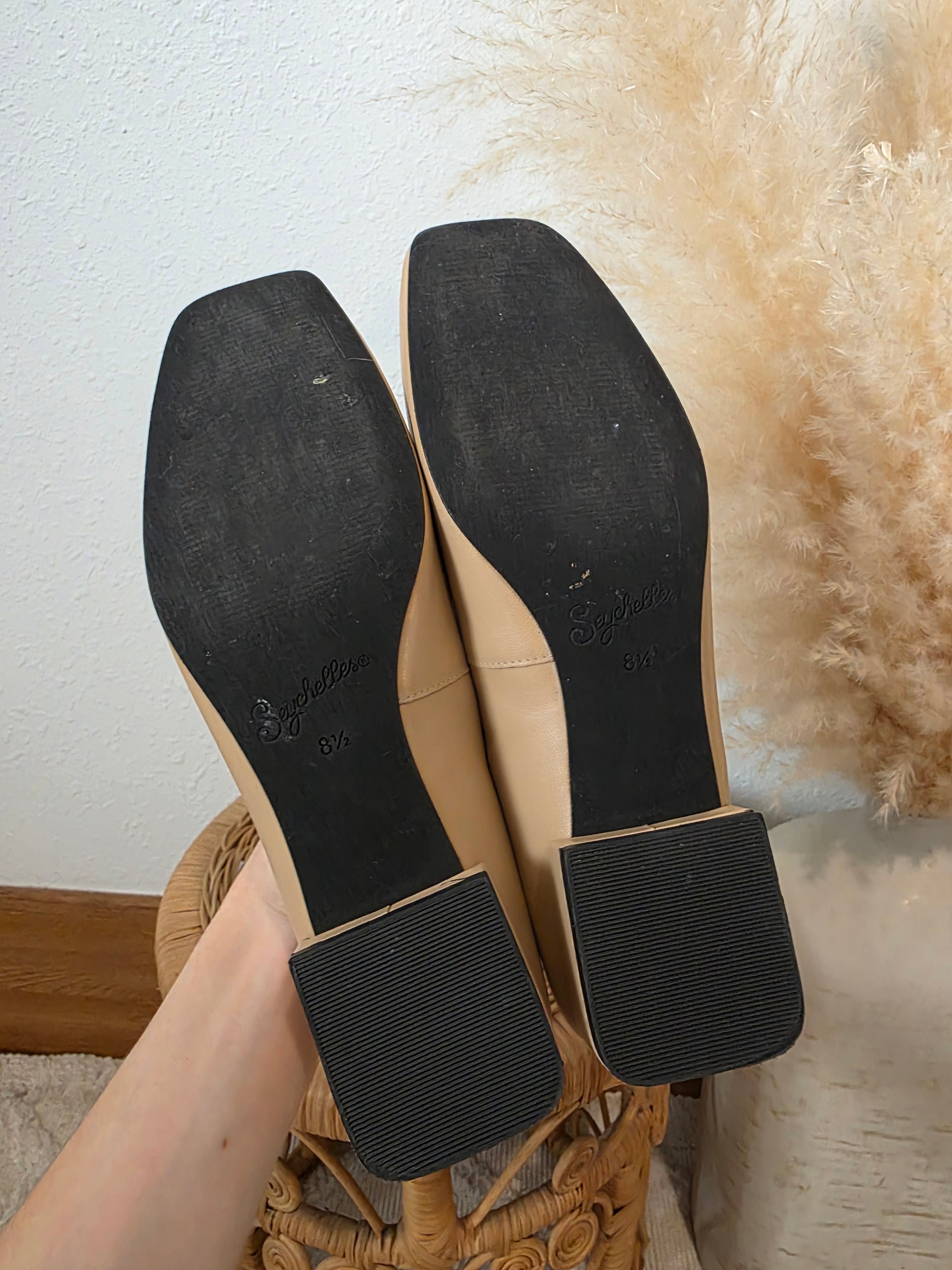 Seychelles Square Toe Leather Flats (8.5)