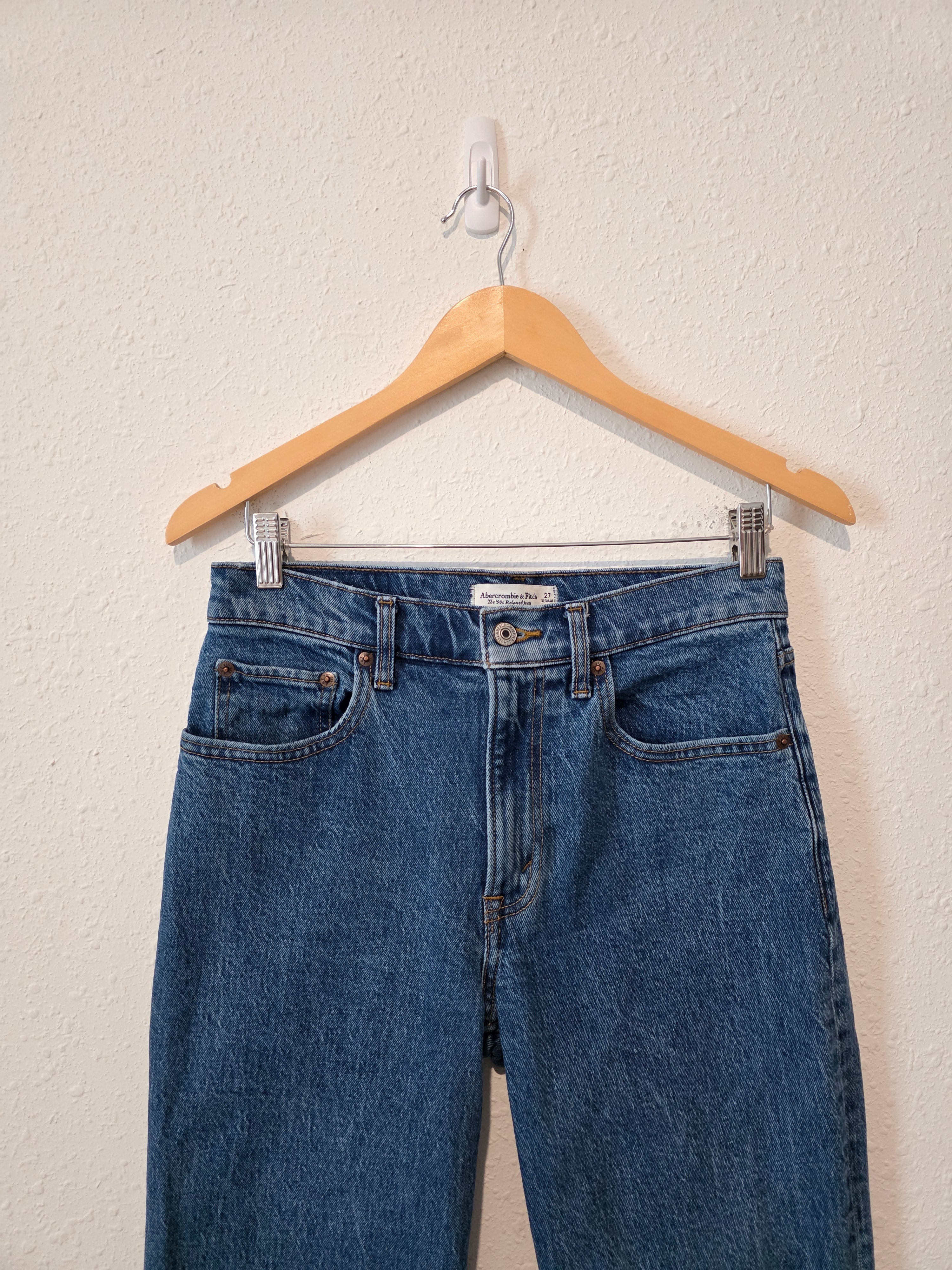 Abercrombie 90s Relaxed Jeans (27)
