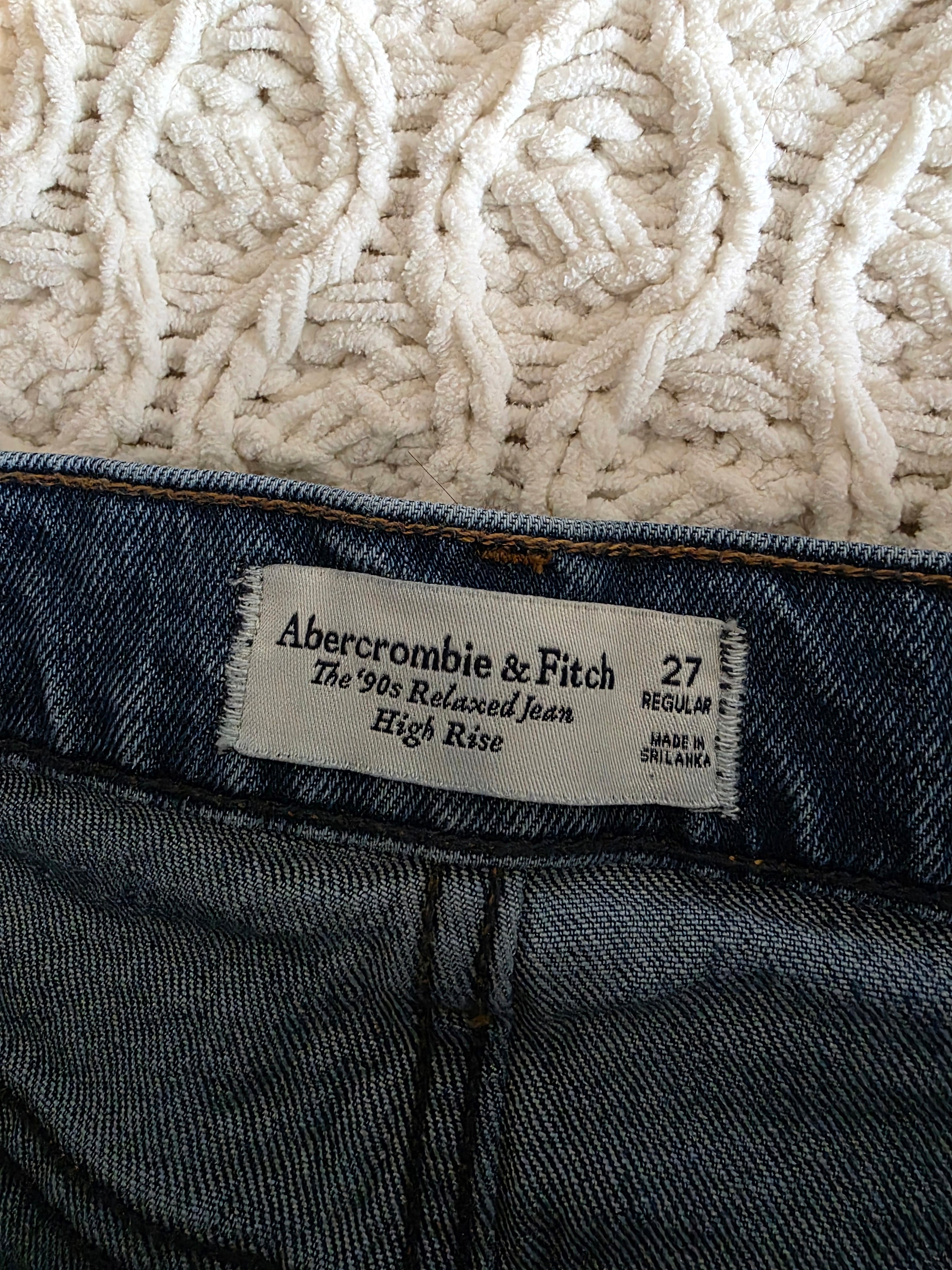Abercrombie 90s Relaxed Jeans (27)