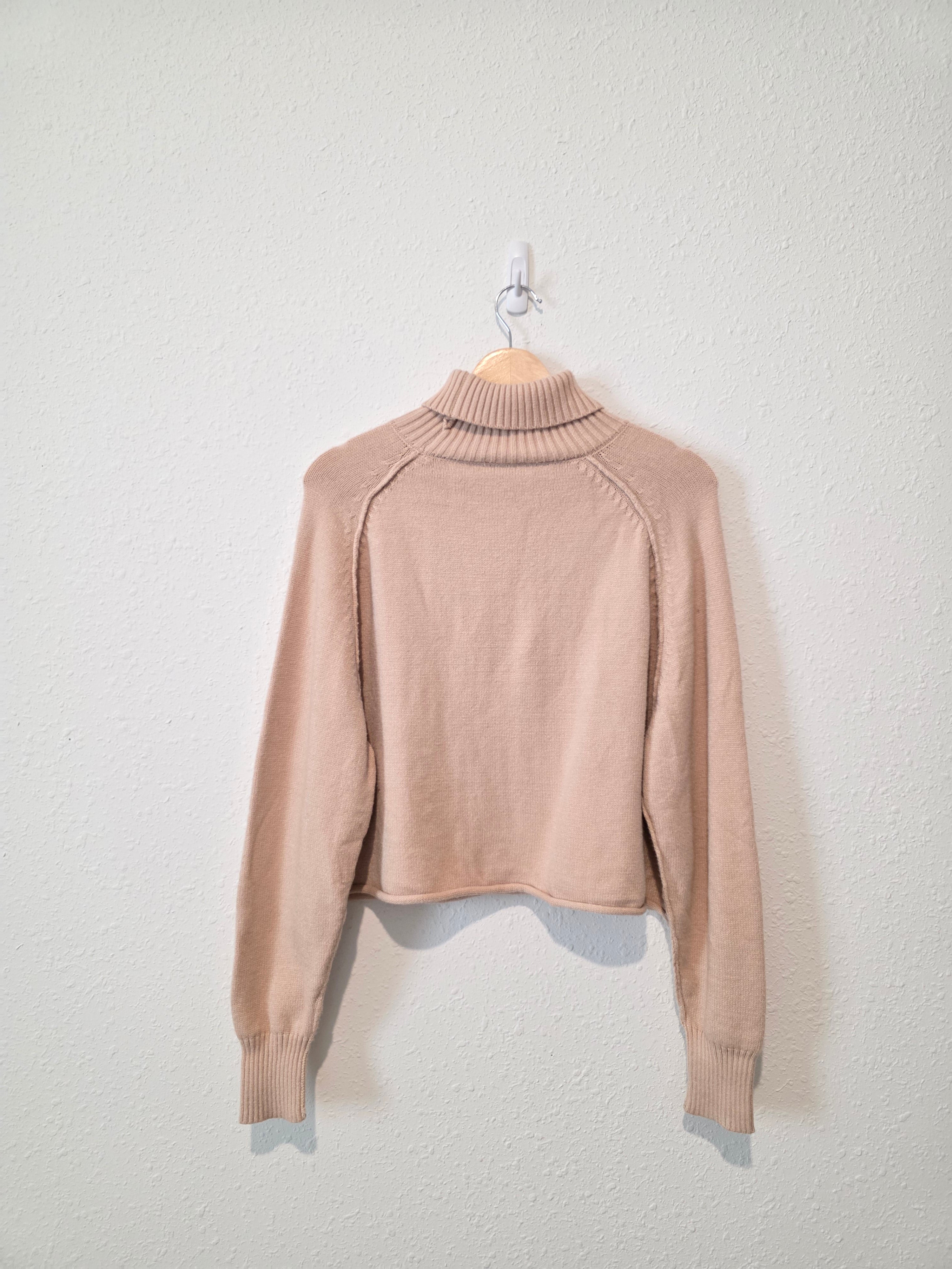 Mimosa Cozy Turtleneck Sweater (M)
