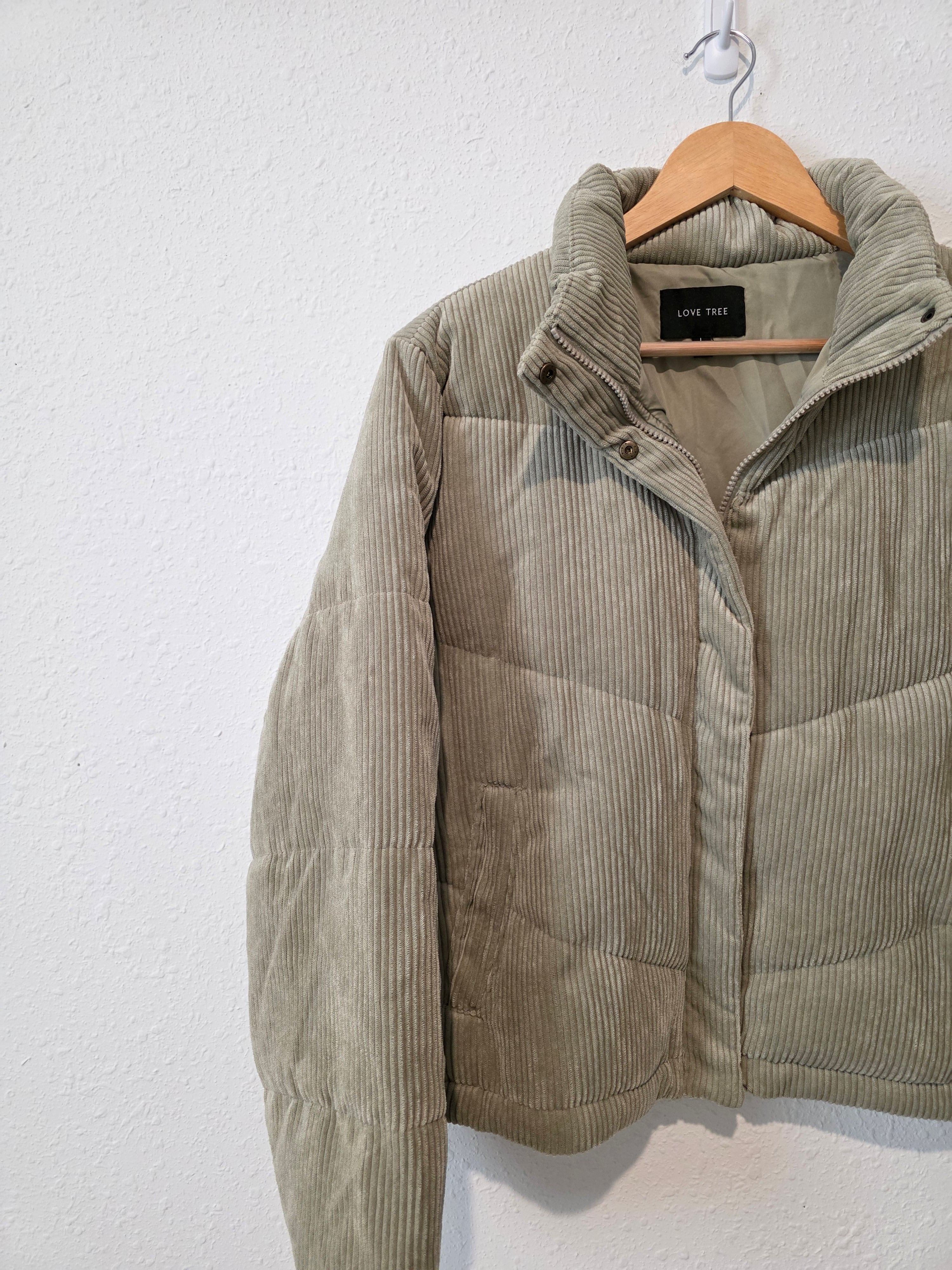 Sage Corduroy Puffer Jacket (L)