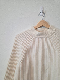 Banana Republic Ribbed Mockneck Sweater (M)