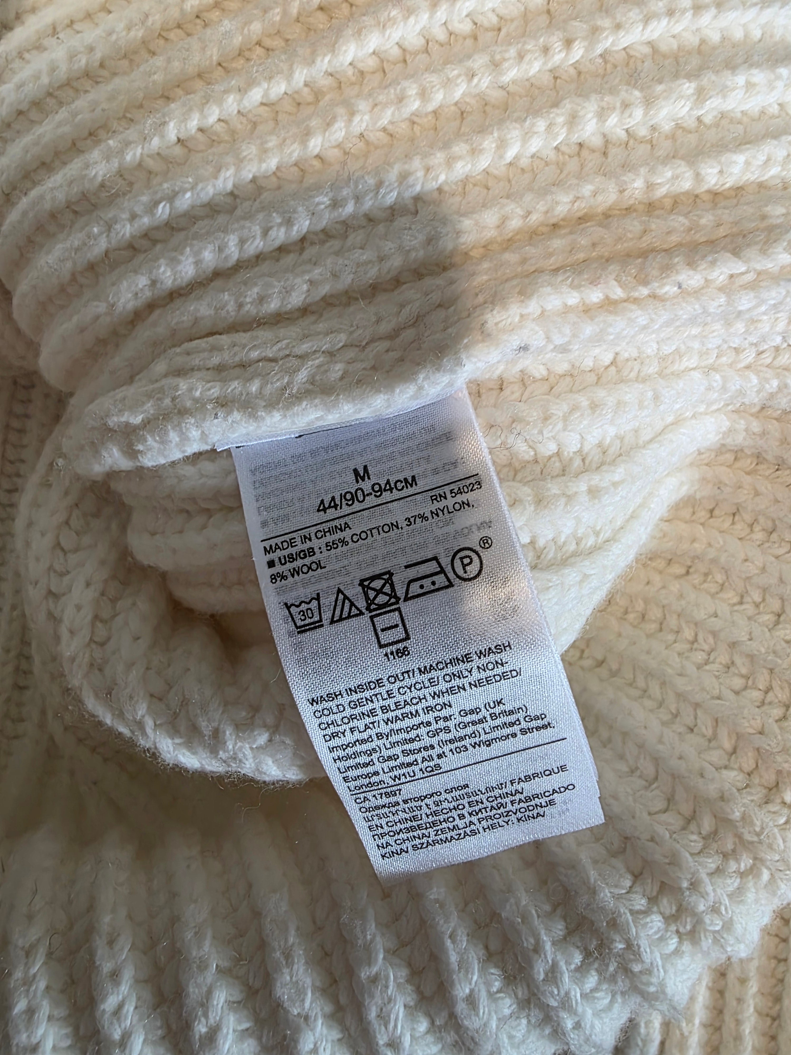 Banana Republic Ribbed Mockneck Sweater (M)