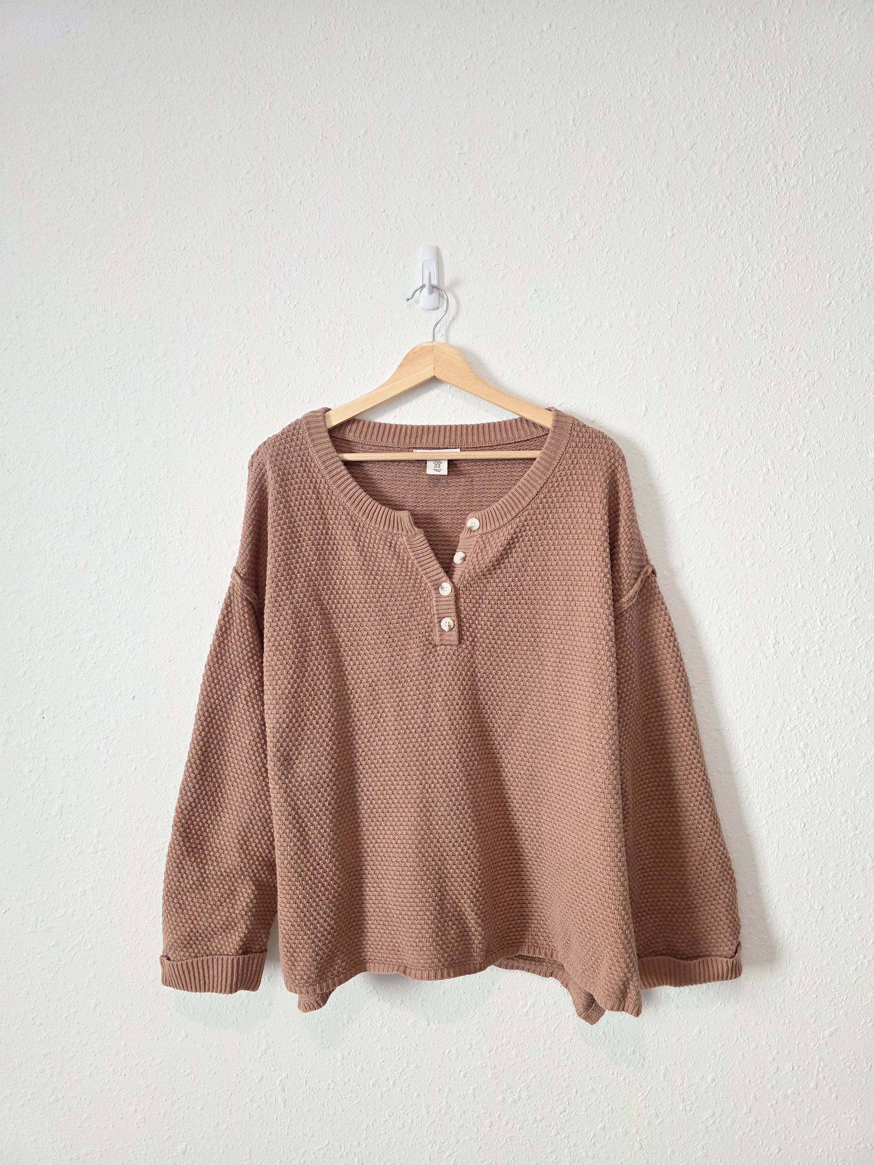 Brown Waffle Henley Sweater (M)