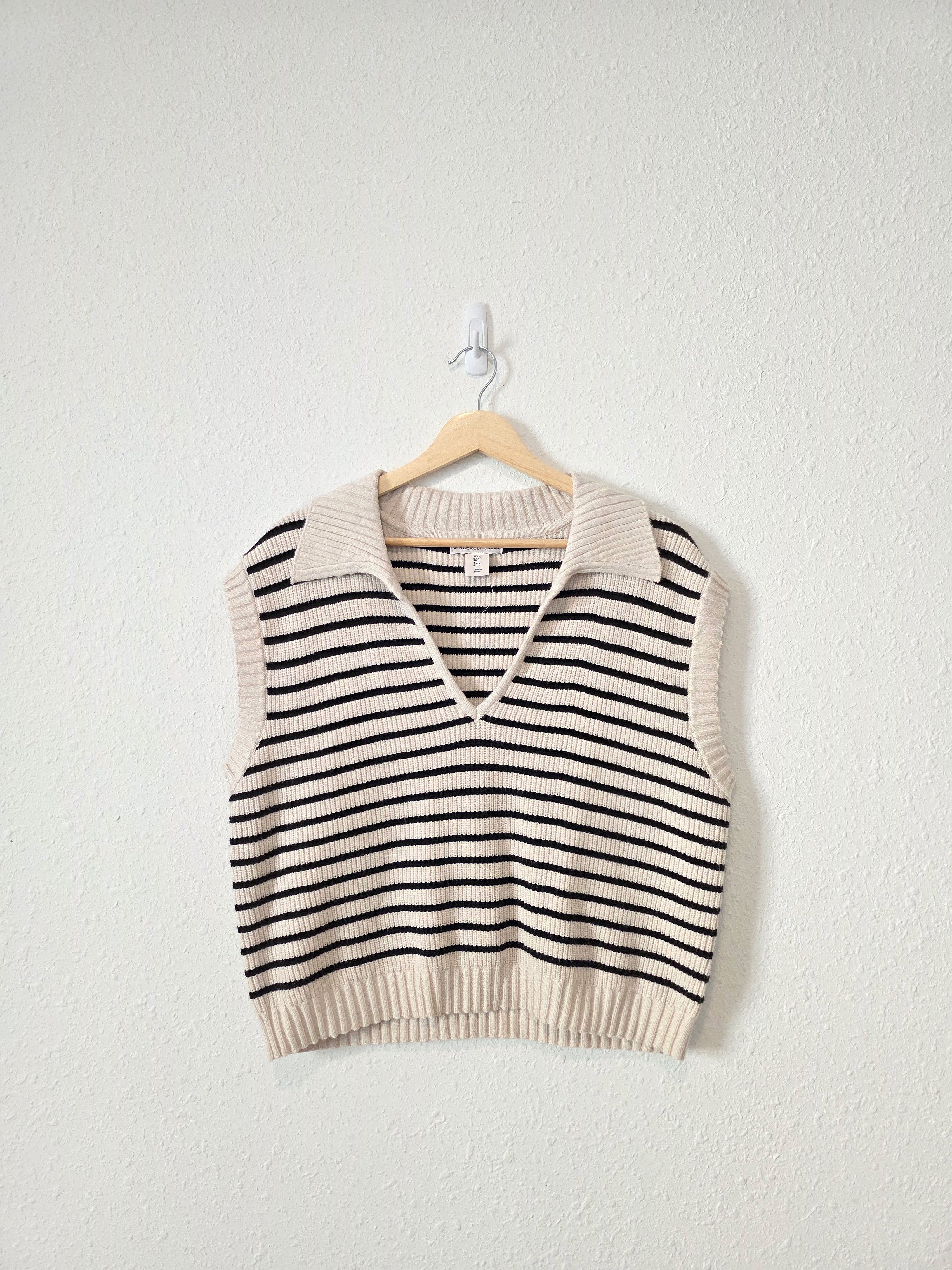 Striped Collared Sweater Vest (L)