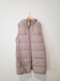 Long Zip Up Puffer Vest (XL)