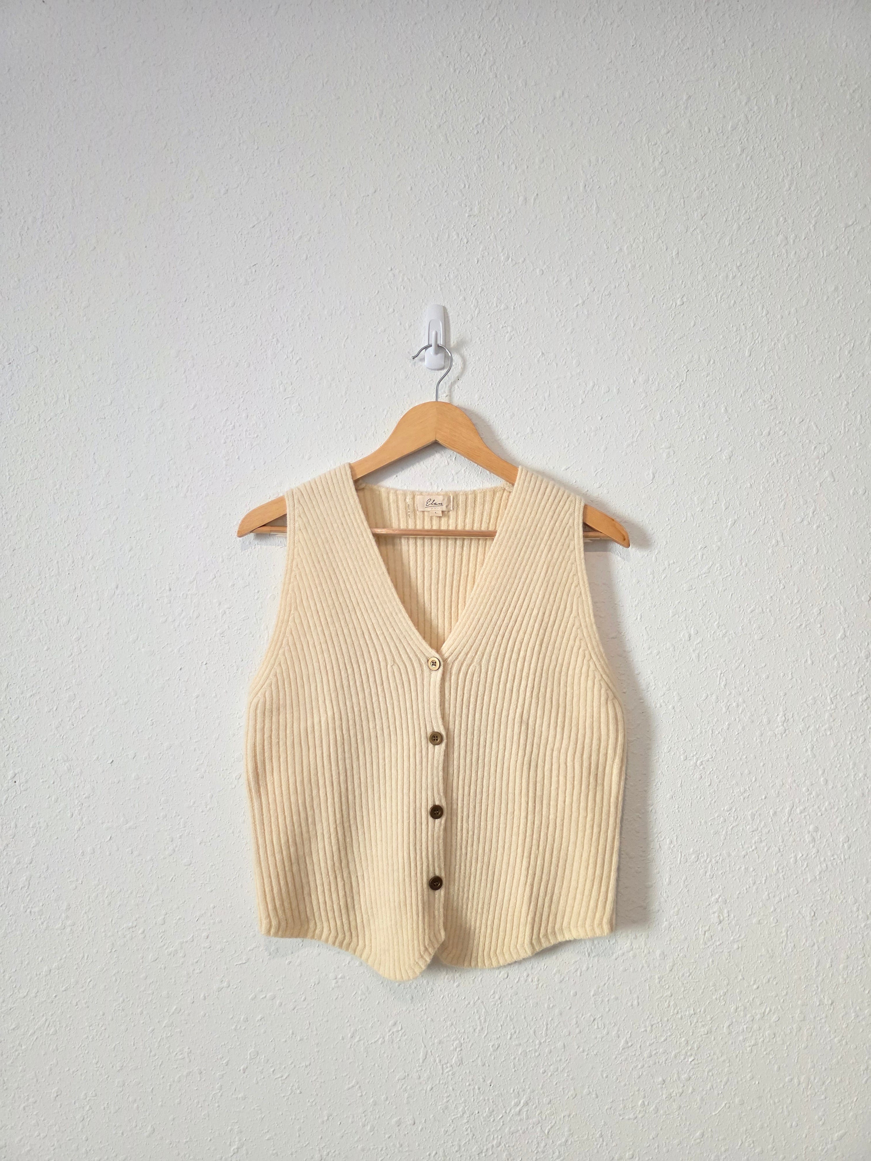 Elan Cream Ribbed Sweater Vest (L)