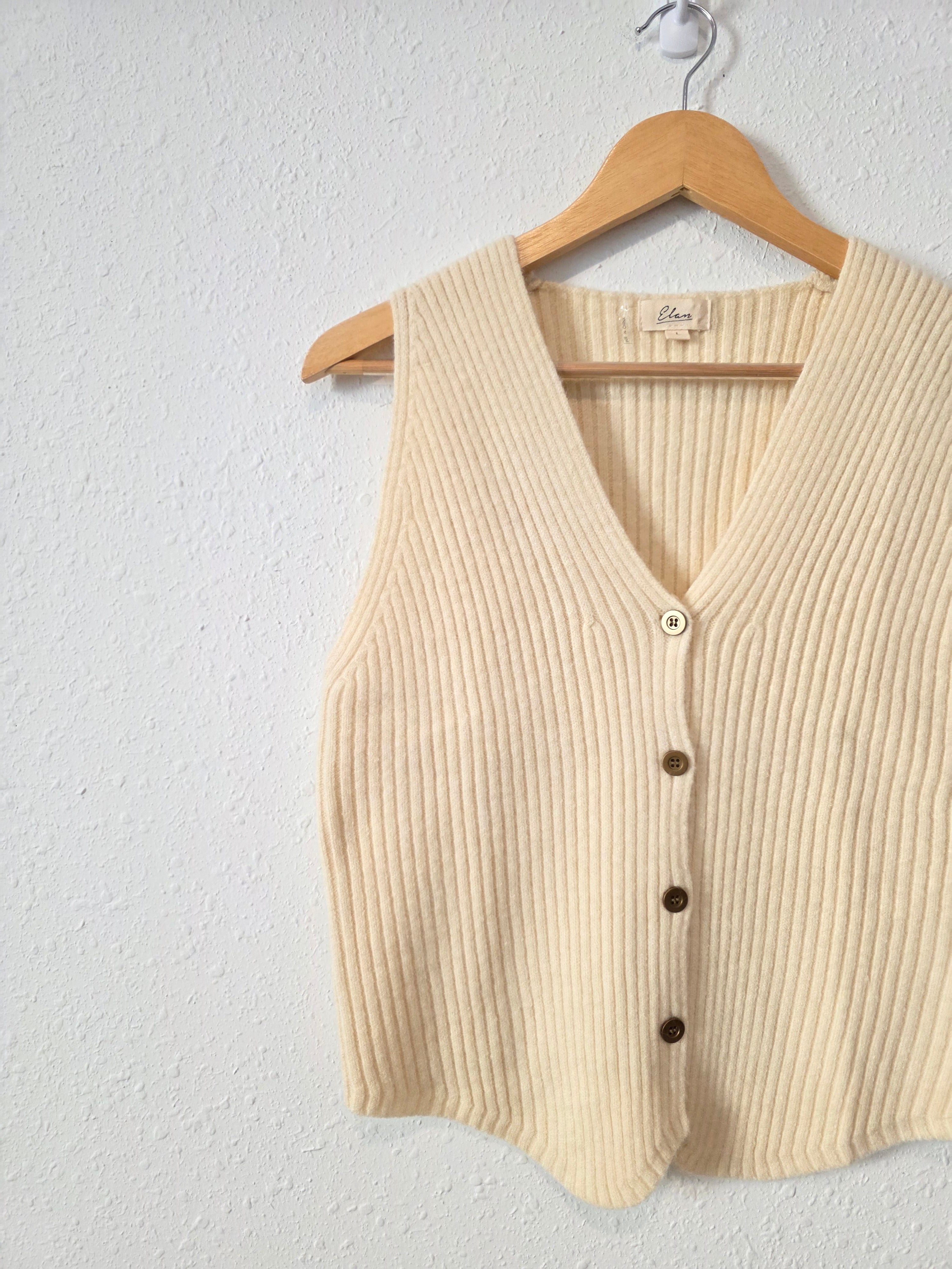 Elan Cream Ribbed Sweater Vest (L)