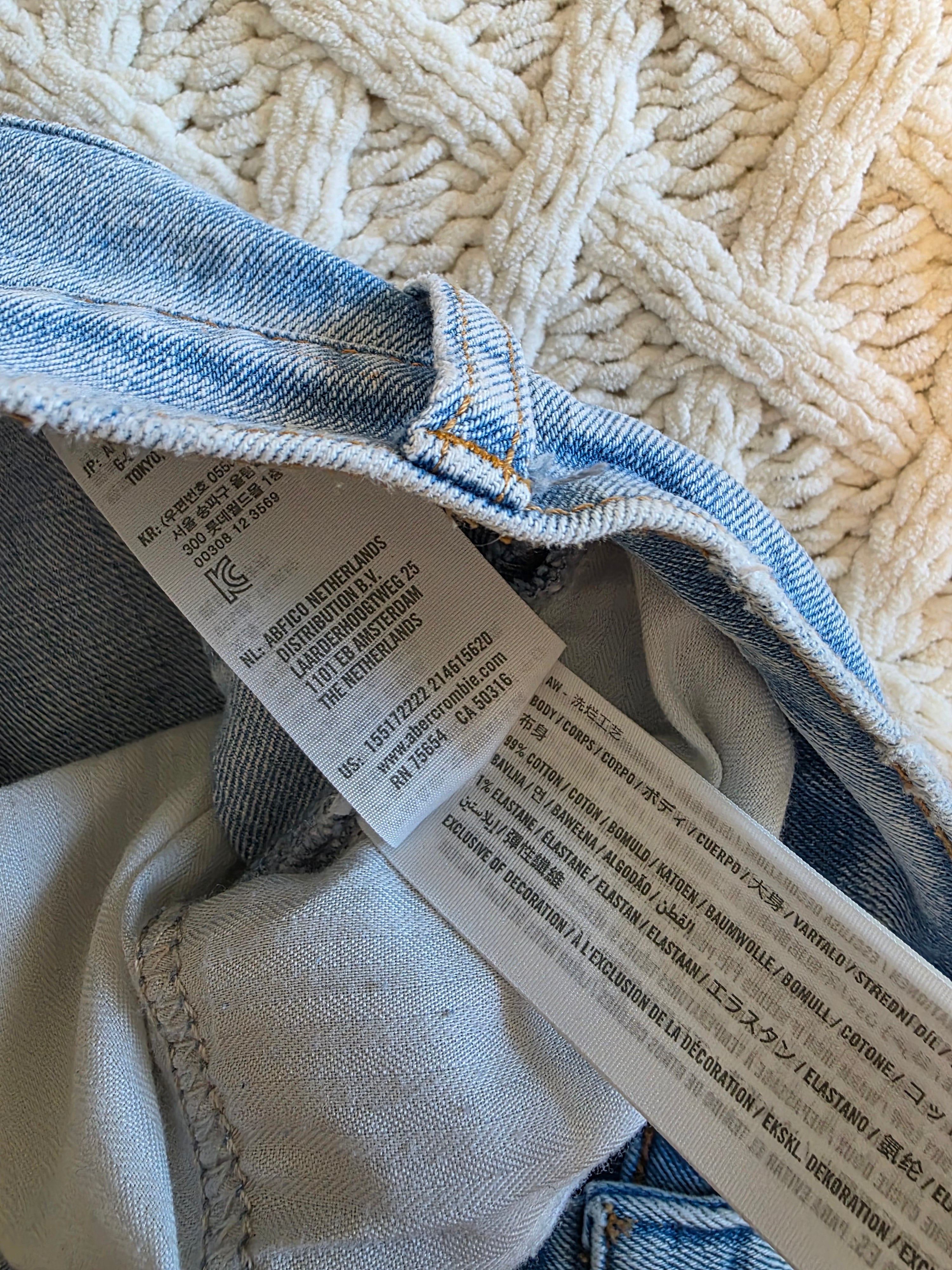 Abercrombie Ankle Straight Jeans (29/8)