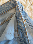Light Wash Straight Mom Jeans (14)