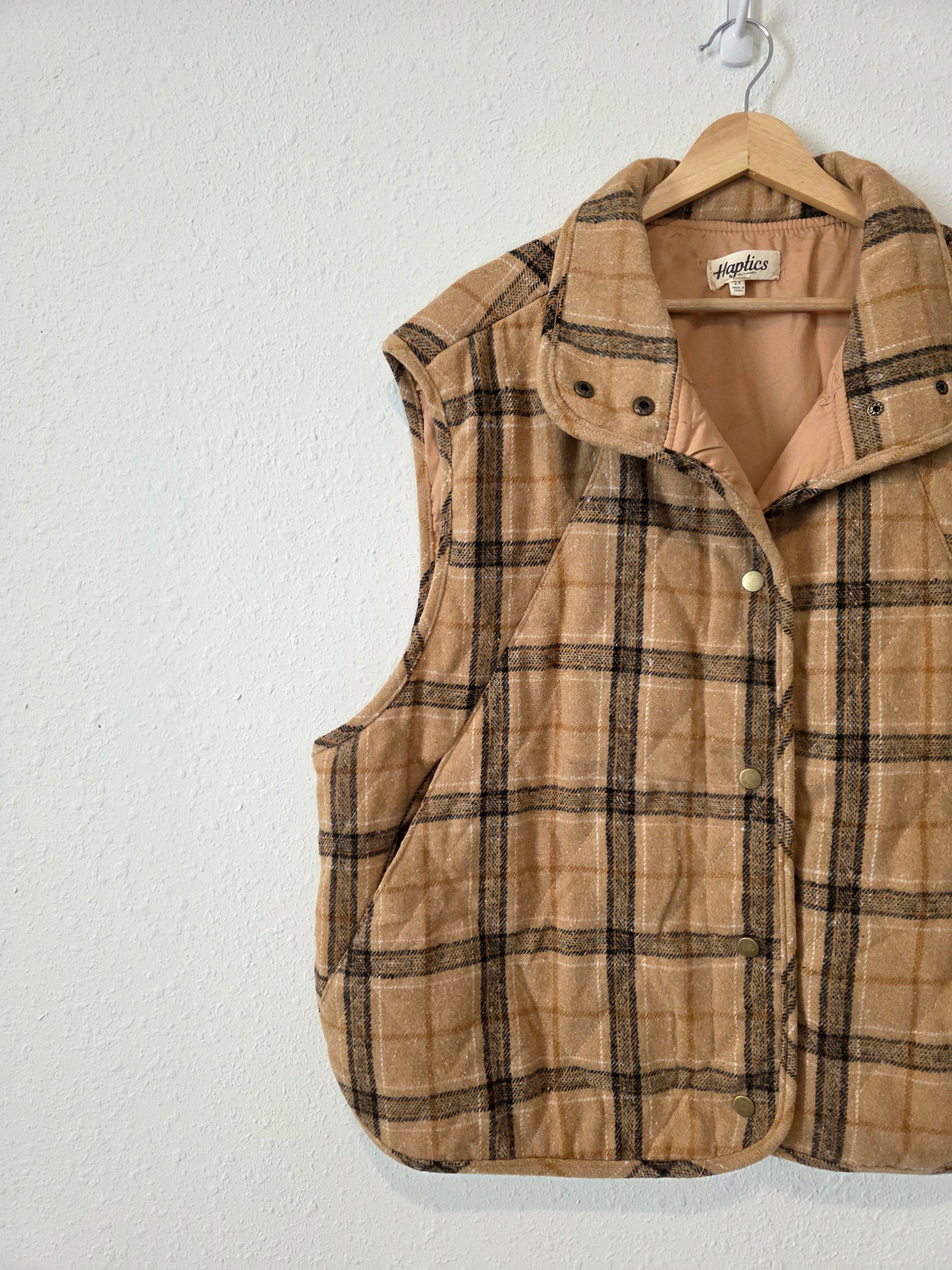 Plaid Quilted Vest (2X)
