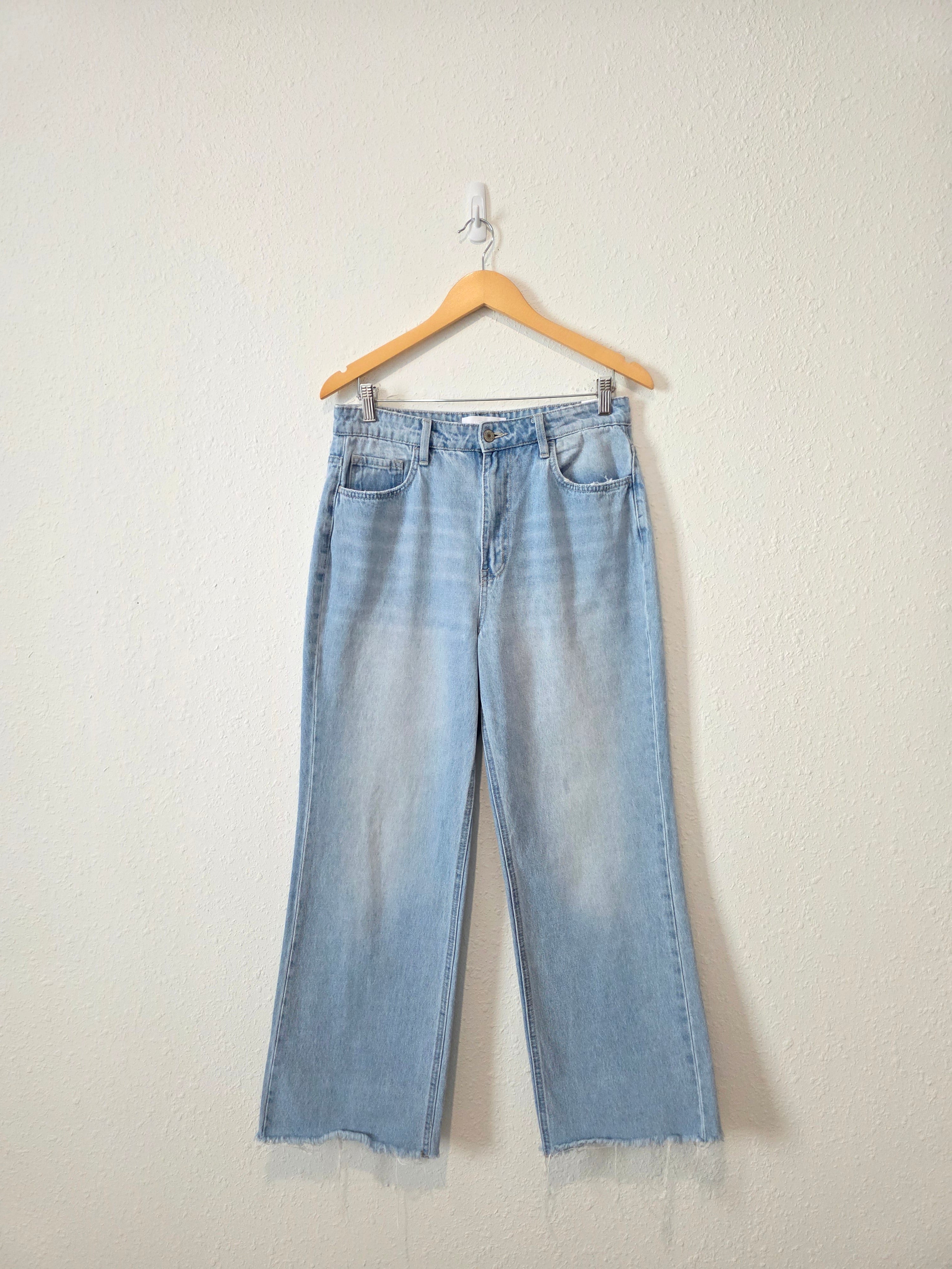 Vervet Light Wash Wide Leg Jeans (30)