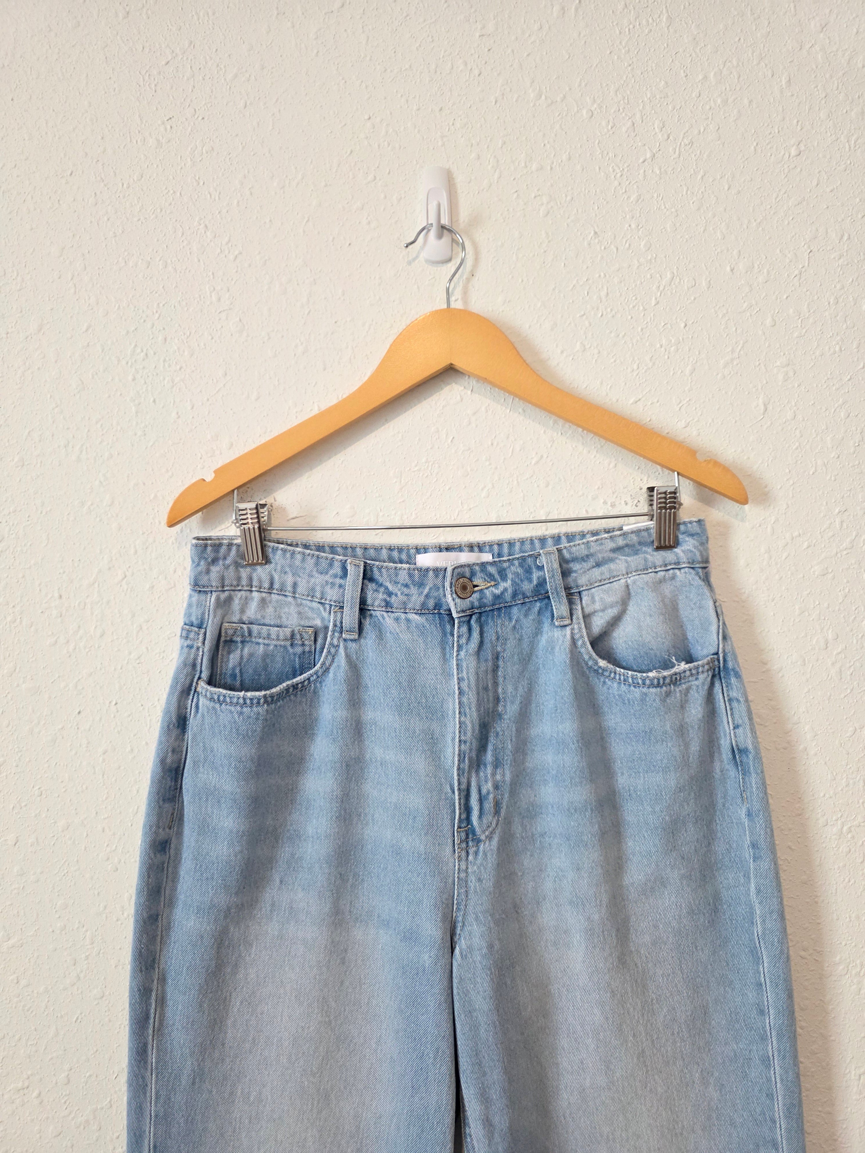 Vervet Light Wash Wide Leg Jeans (30)