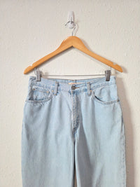 Levi's Light Wash 80s Mom Jeans (29)