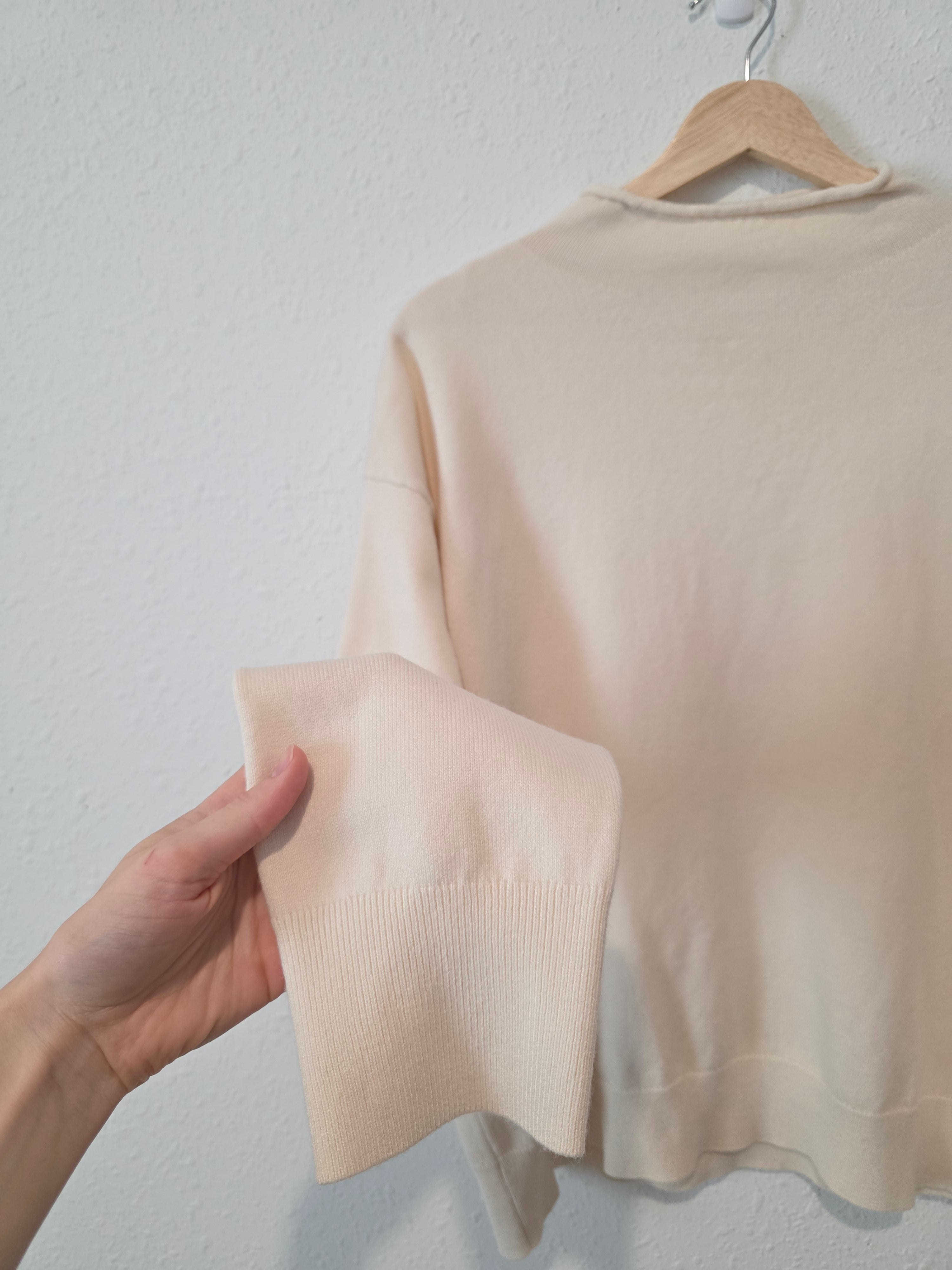 Wishlist Cream Mockneck Sweater (L)