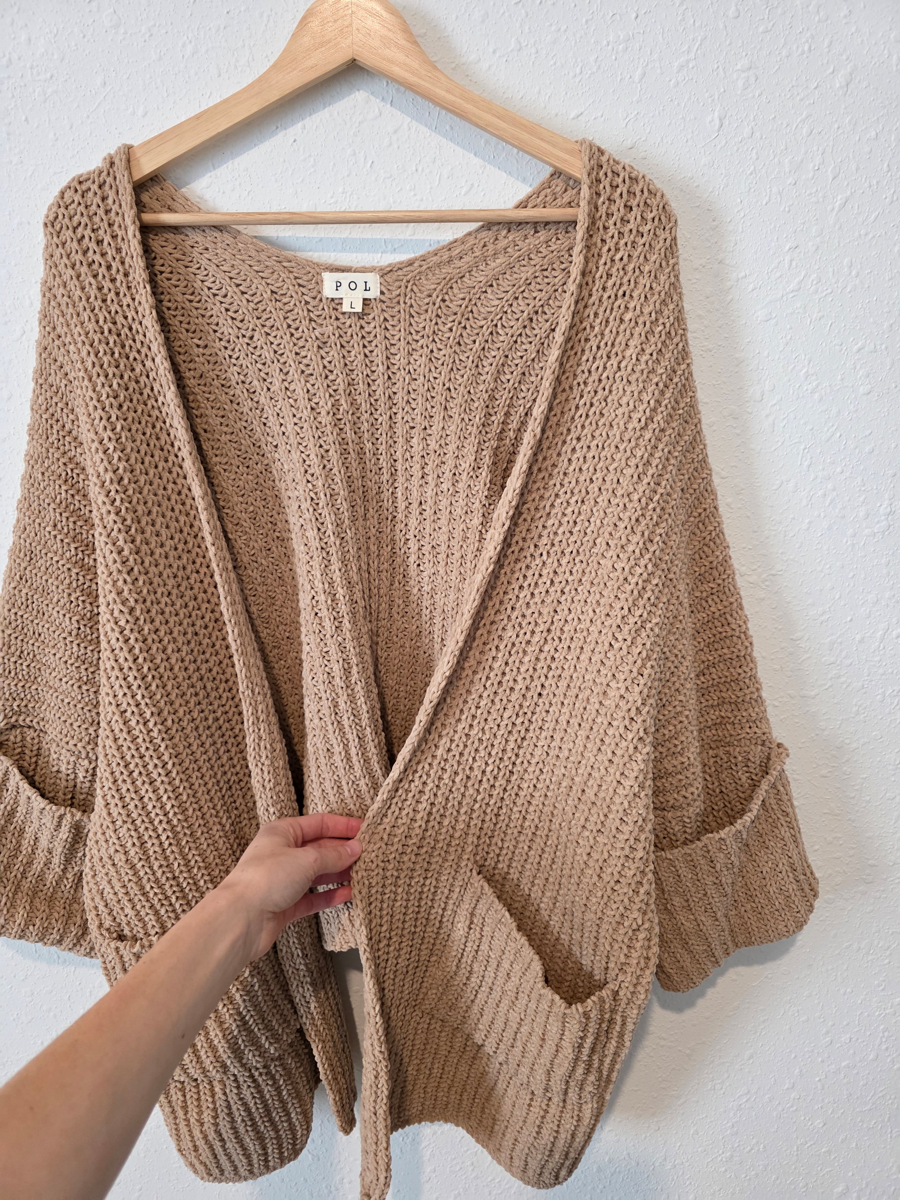 POL Oversized Chenille Cardigan (L)