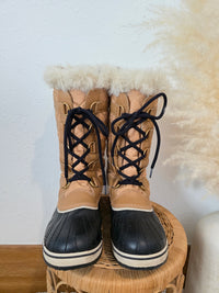 Sorel Quilted Snow Boots (12)